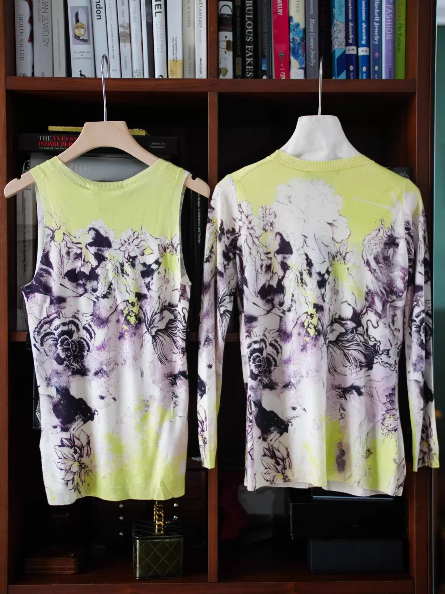 Roberto Cavalli Roberto Cavalli Silk-Wool Printed Vest-Cardigan Italy 40 Size S / US 4 / IT 40 - 3 Thumbnail