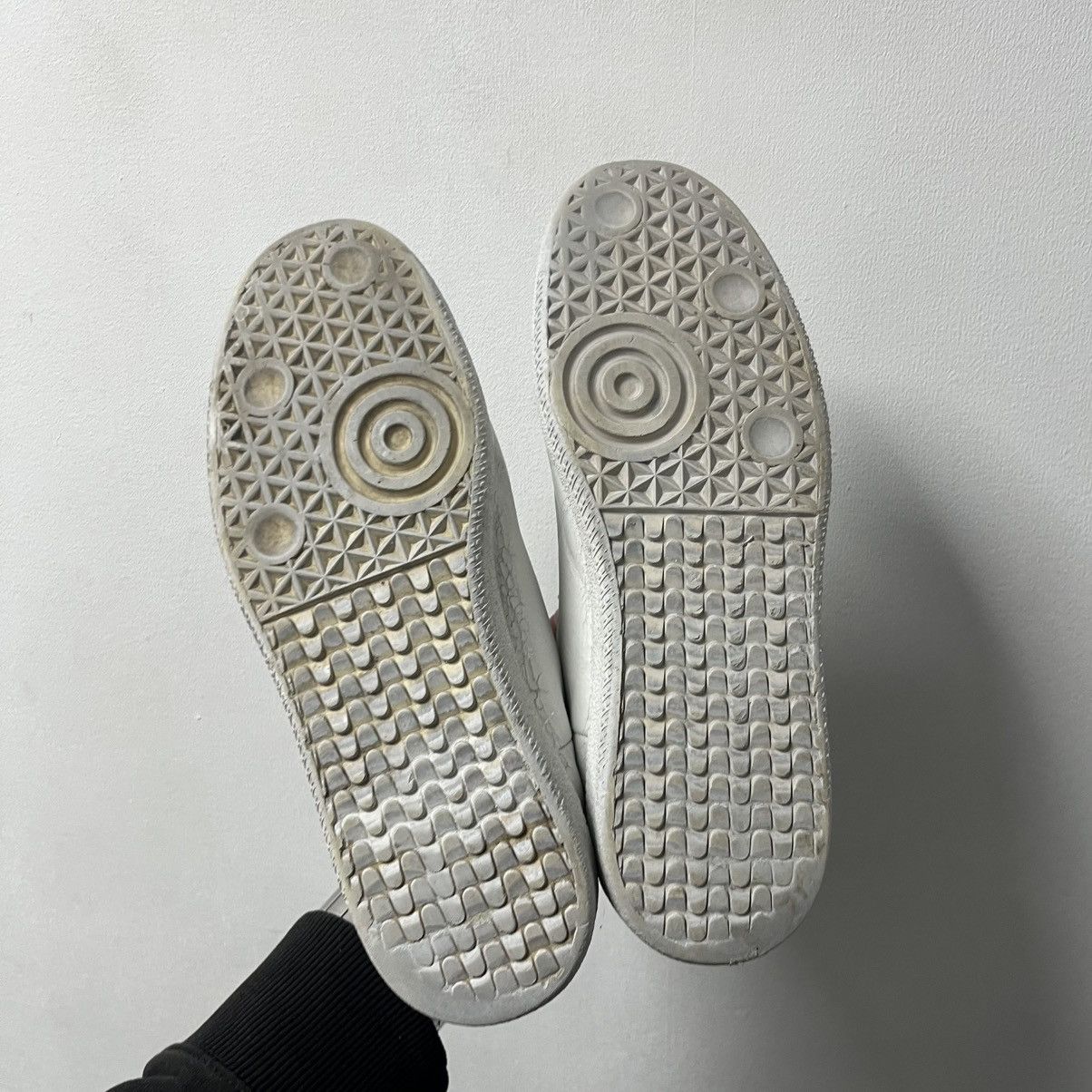 Maison Margiela Maison Margiela Future Low Size US 7 / EU 40 - 14 Thumbnail