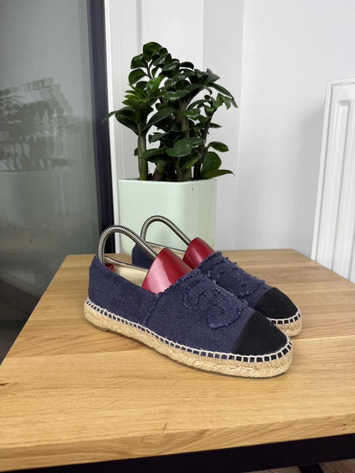 Chanel CHANEL ESPADRILLE SLIP ON SHOES Size US 7 / IT 37 - 4 Thumbnail