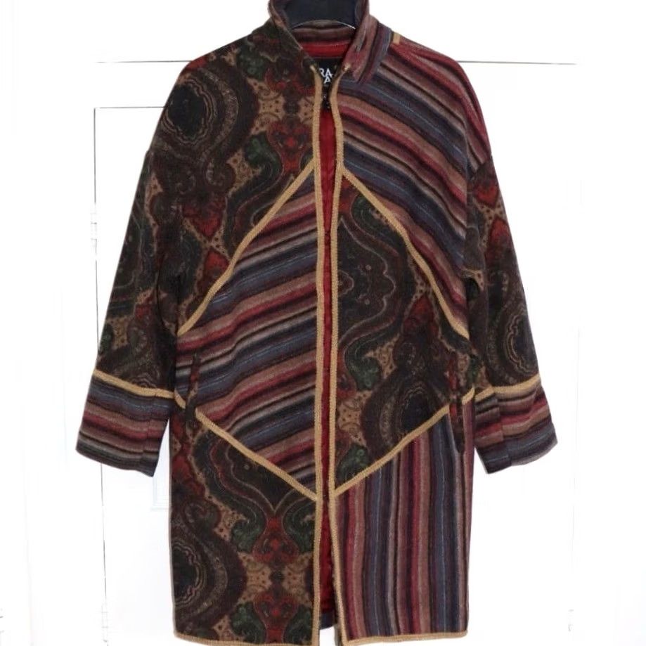 Vintage VINTAGE Rara Avis Patchwork Coat by Iris Apfel Women’s Boho Luxe Multiprint Coat S Multicoloured Patchwork Womens Cleaned? Size S / US 4 / IT 40 - 2 Thumbnail