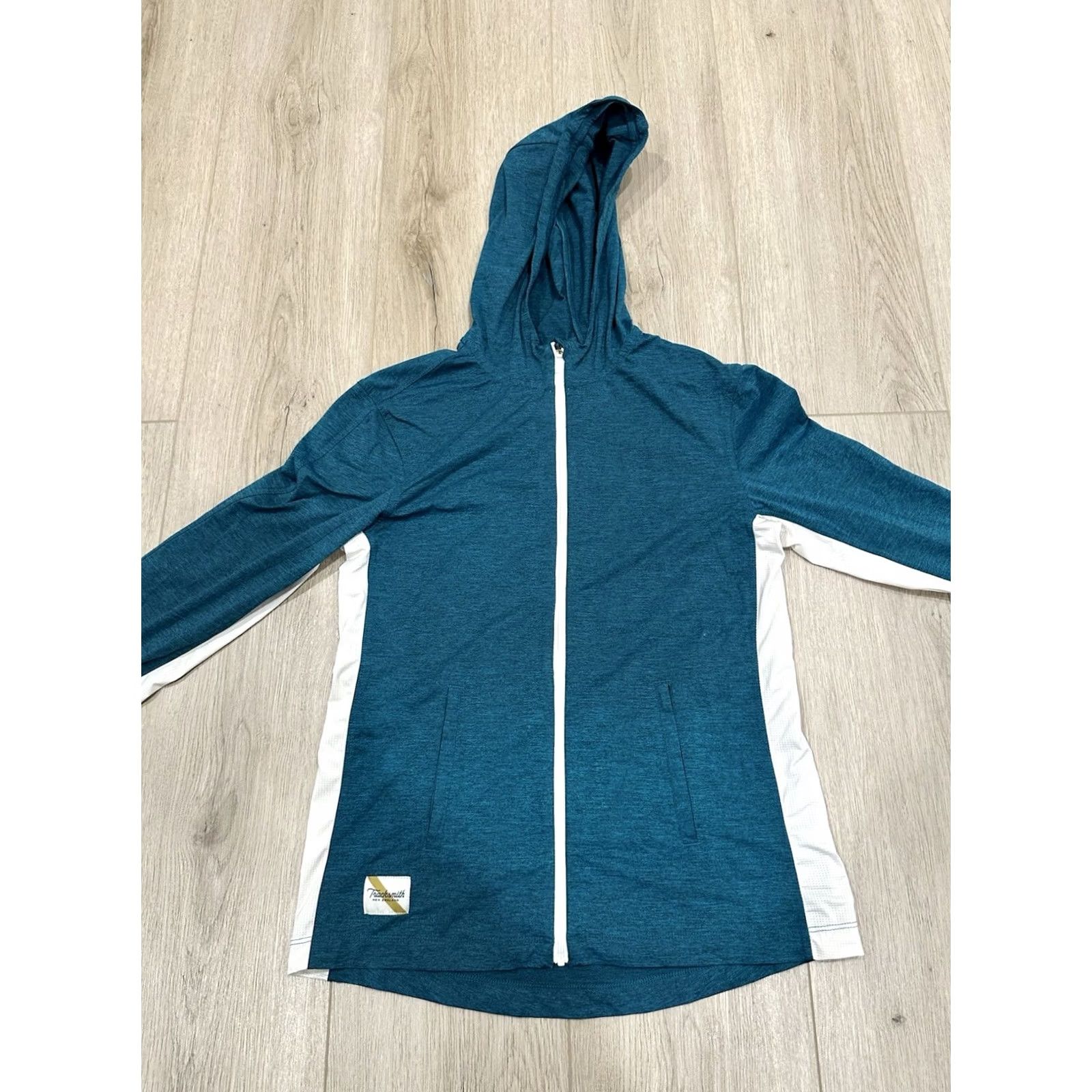 Vintage VINTAGE Tracksmith Chiltern Jacket Woman’s Size Small Full Zip Hoodie Size S / US 4 / IT 40 - 3 Thumbnail