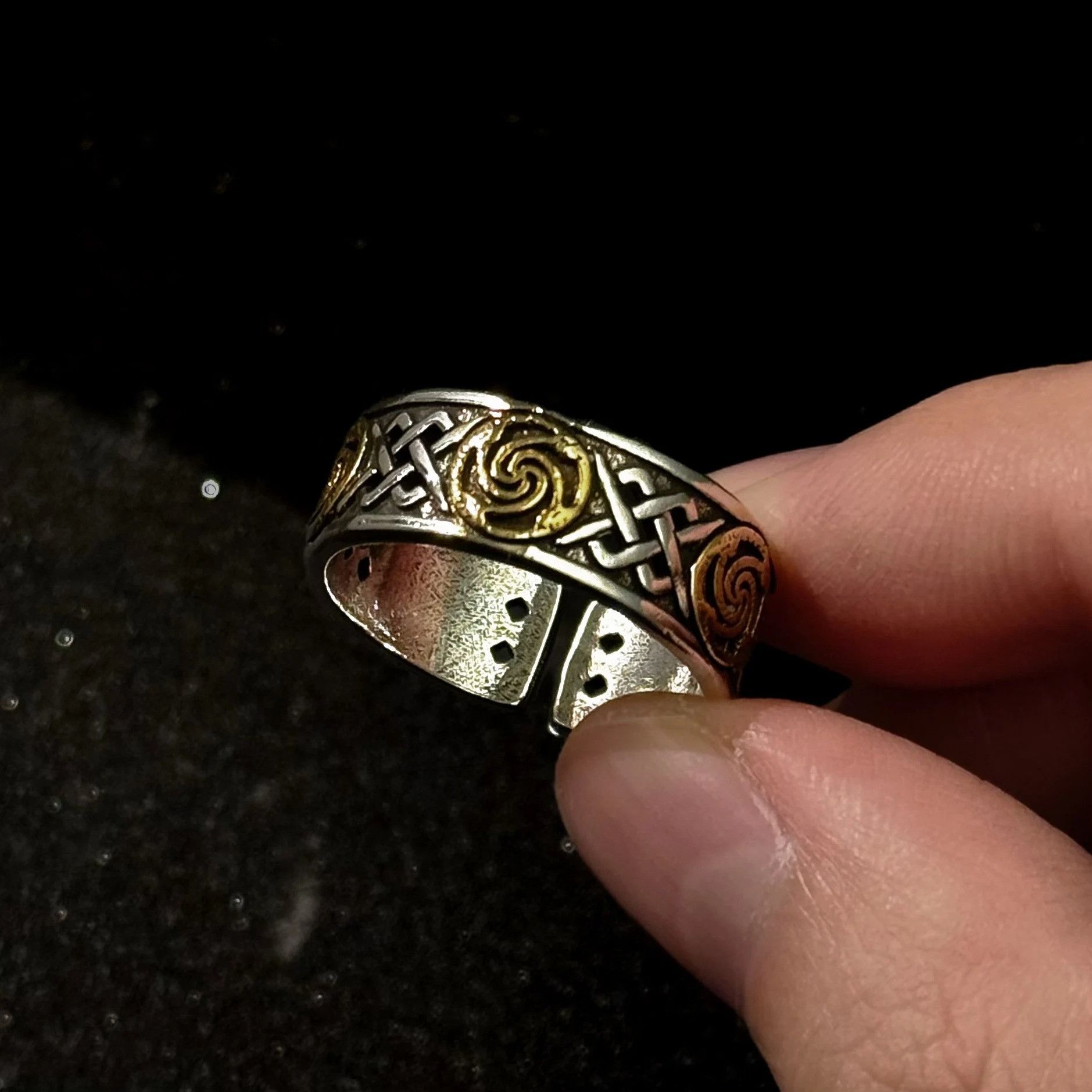 Vintage Retro Celtic Knot Ring Size ONE SIZE - 2 Thumbnail