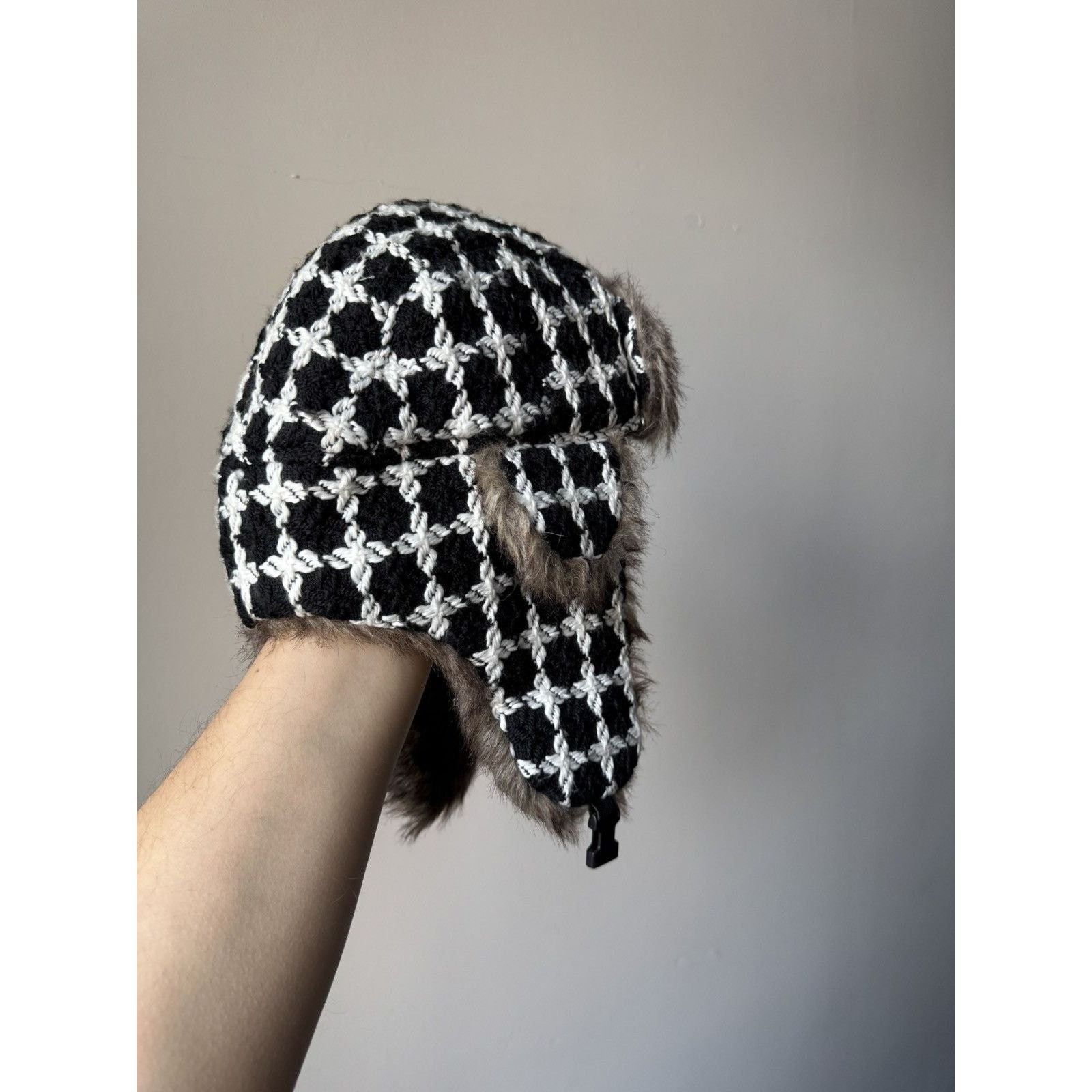 Japanese Brand Y2K Vintage Japanese Fuzzy Mohair Ushanka Hat Size ONE SIZE - 3 Thumbnail