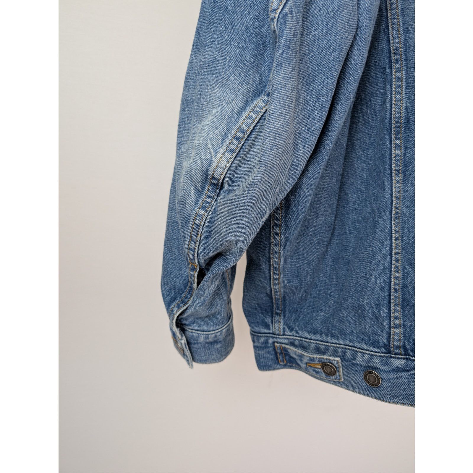 Saint Laurent Paris o1rshd1 Egg Shape Denim Jacket in Plain Lake Medium Blue Size US S / EU 44-46 / 1 - 14 Thumbnail