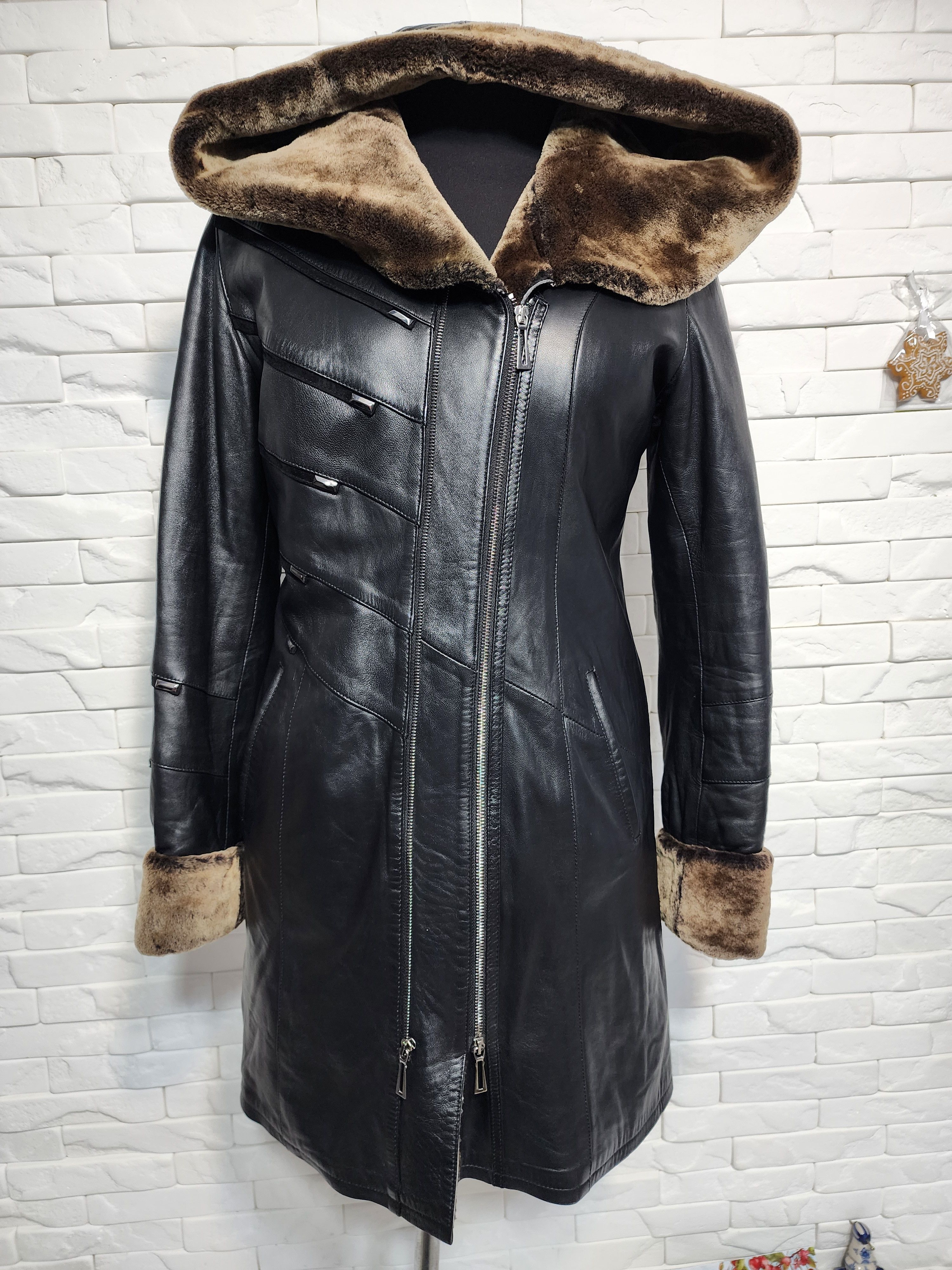 Furla Black Sheepskin Coat: Women's Genuine Fur Hooded Jacket Size M / US 6-8 / IT 42-44 - 1 Thumbnail