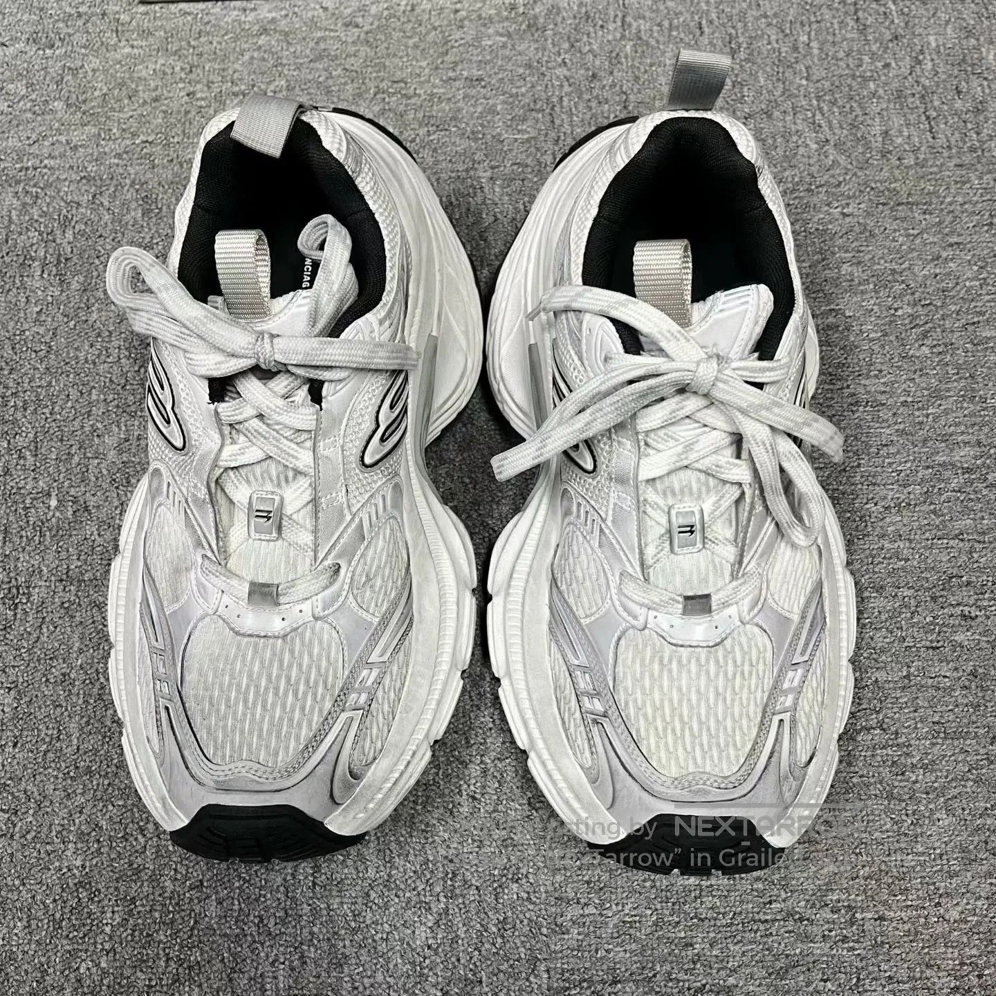 Balenciaga balenciaga gray chunky low-top sneakers. Size US 10 / EU 43 - 2 Thumbnail