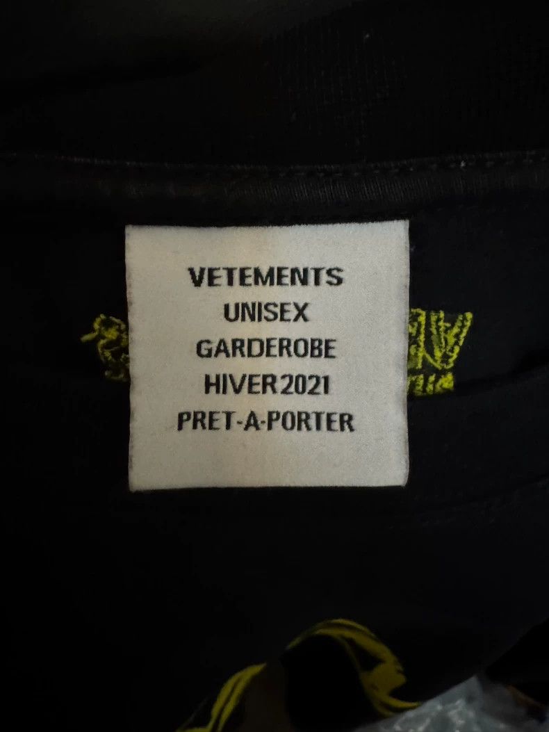 Vetements Vetements Sketch Short Sleeve Size US M / EU 48-50 / 2 - 4 Thumbnail