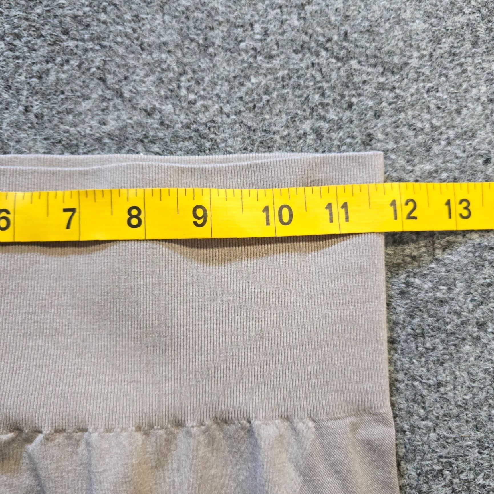 Vintage NVGTN Leggings Womens Small Gray Navigation Seamless 7/8 Cropped Workout Athletic 25 in Inseam Skinny Compression Gym & Training Size 28" / US 6 / IT 42 - 4 Thumbnail