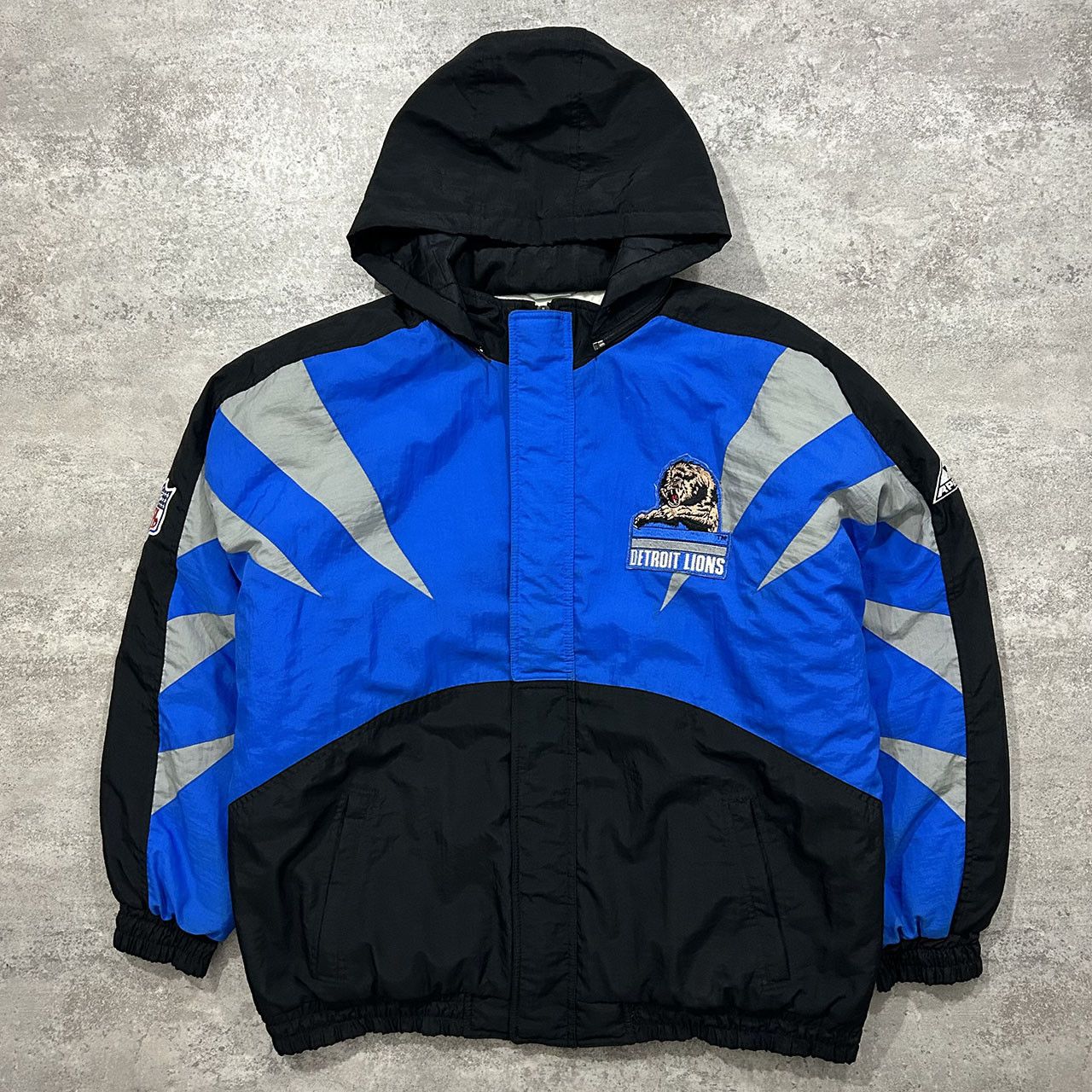 image of VTG 90's Nfl Detroit Lions Apex One Puffer Jacket Hoodie, Men's (Size XL)