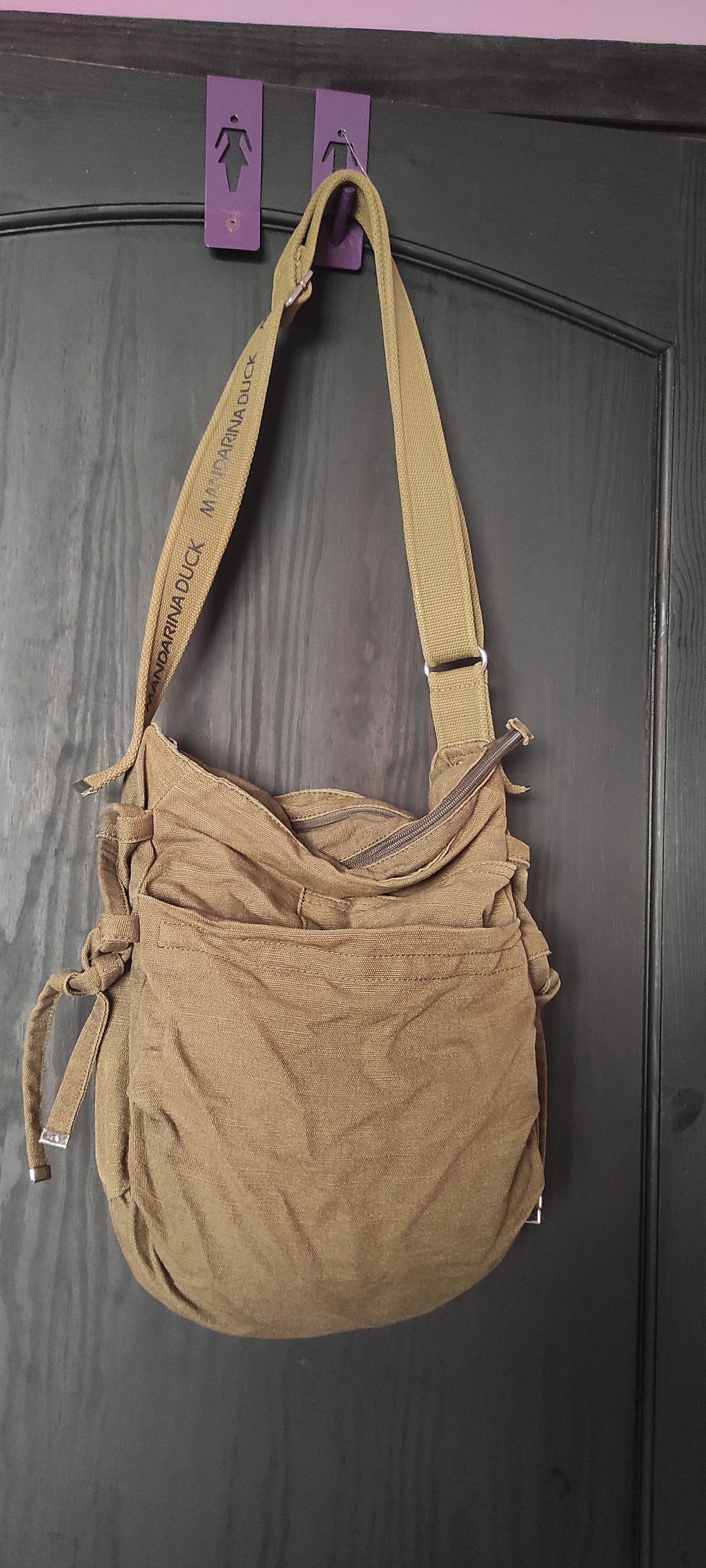 Mandarina Duck × Vintage Mandarina Duck Olivre Green Army Textured Crossbody Bag Size ONE SIZE - 6 Thumbnail
