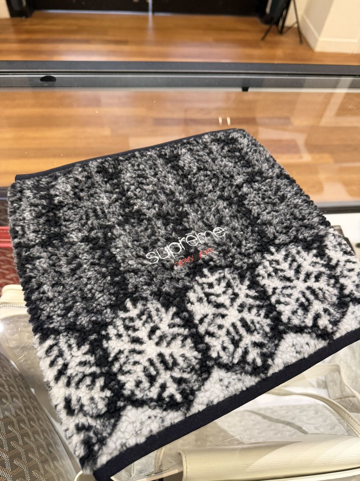 Supreme Supreme Snowflake Fleece Neck Gaiter Size ONE SIZE - 2 Thumbnail