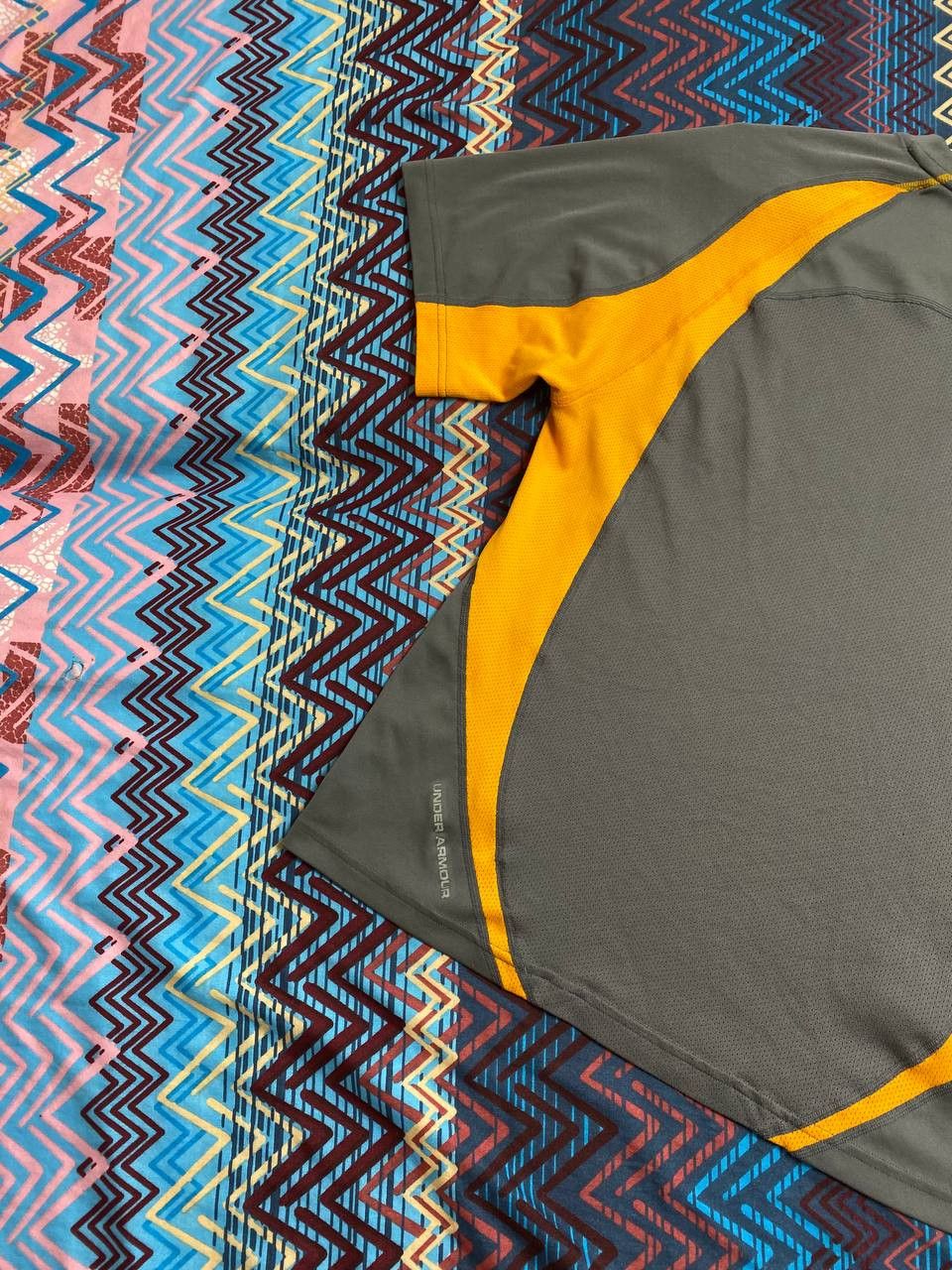 Under Armour Streetwear T-Shirt Under Armour Y2K Vintage Size US S / EU 44-46 / 1 - 15 Thumbnail