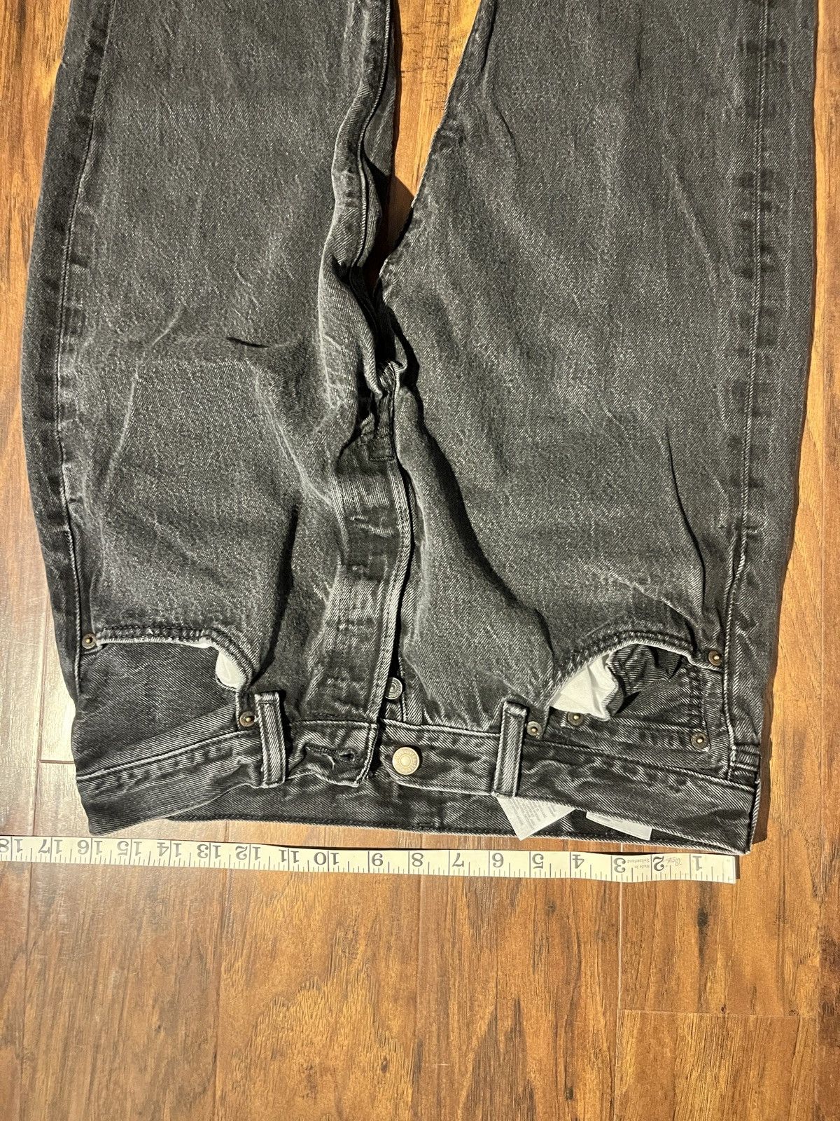 Levi's Levi’s 501 Black Wash Denim 👖🖤 – W30 Size US 30 / EU 46 - 4 Thumbnail