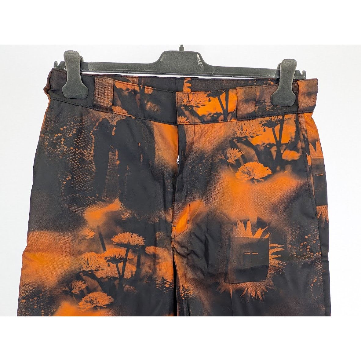 Prada o1rshd1 Re-Nylon Human Pantalone Shorts in Arancio Size US 32 / EU 48 - 7 Thumbnail