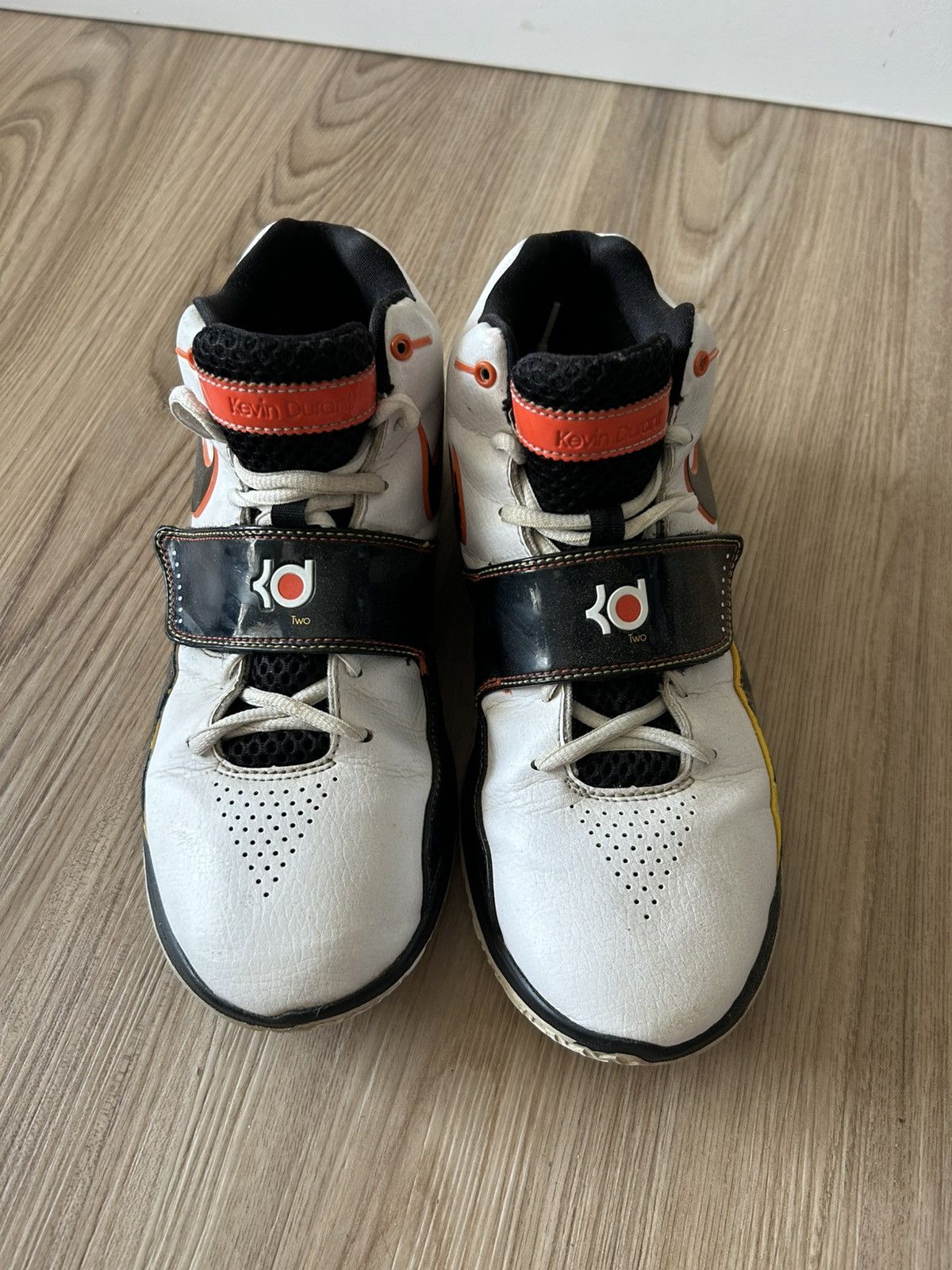 Nike 2009 Nike KD Two Zoom Size US 9 / EU 42 - 2 Thumbnail