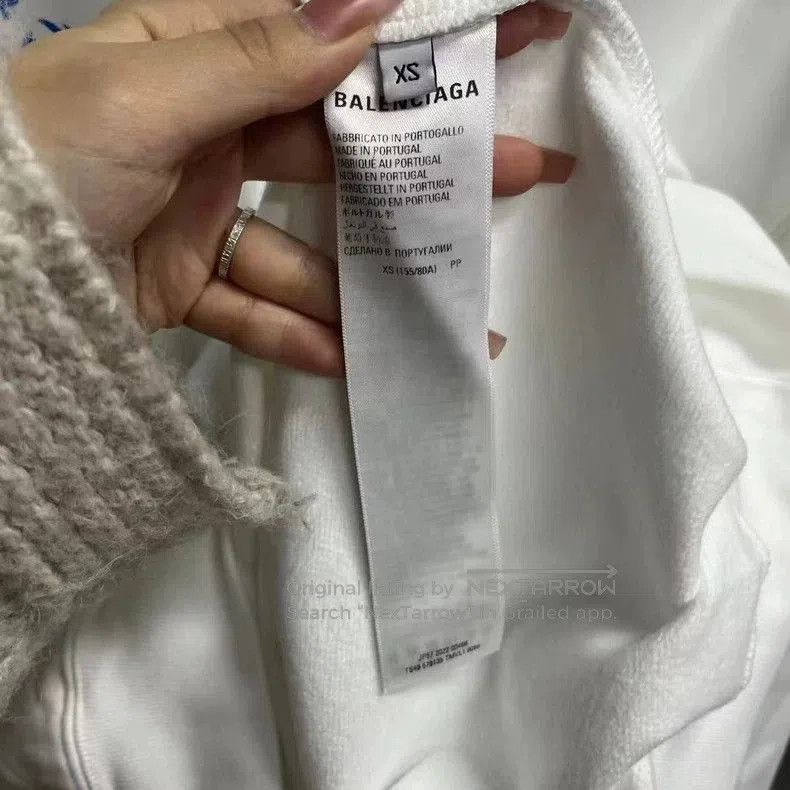 Balenciaga Balenciaga WFP Logo Print Hoodie. Size US XS / EU 42 / 0 - 3 Thumbnail