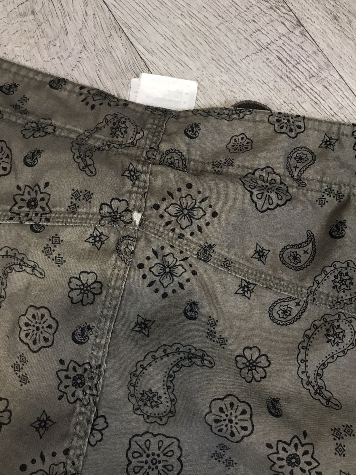 Carhartt Carhartt vintage floater board shorts Size US 34 / EU 50 - 7 Thumbnail