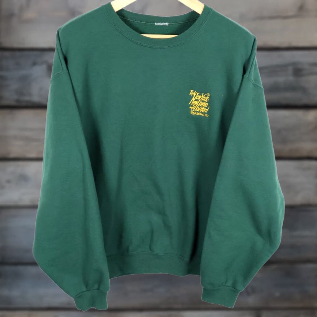 Vintage VTG New Haven Railroad Company Sweatshirt Men's XL Green Embroidered 90s City Outdoor Retro Graphic Print Heavyweight Size US XL / EU 56 / 4 - 1 Thumbnail