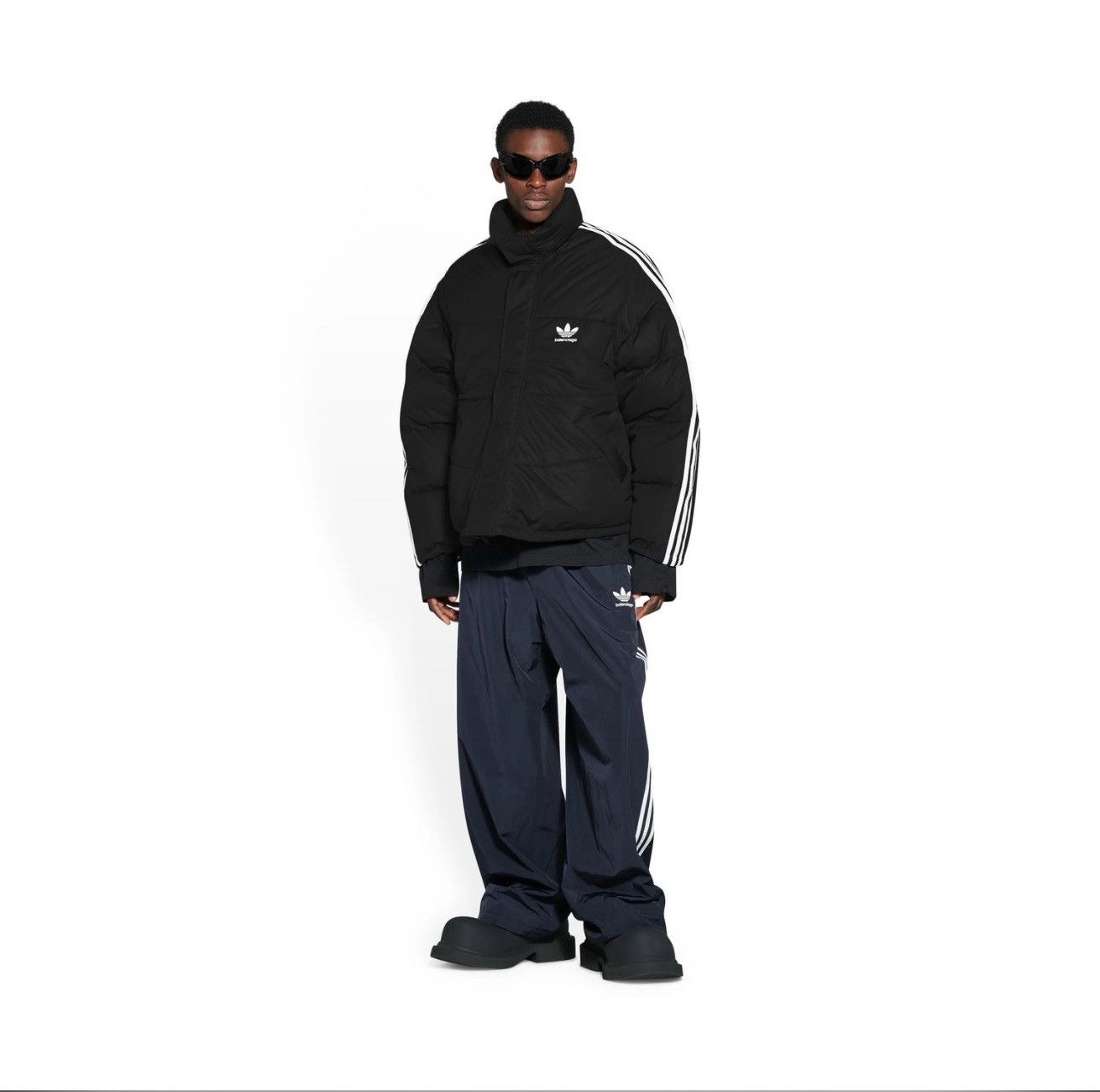 Balenciaga Balenciaga x Adidas Size US S / EU 44-46 / 1 - 9 Thumbnail