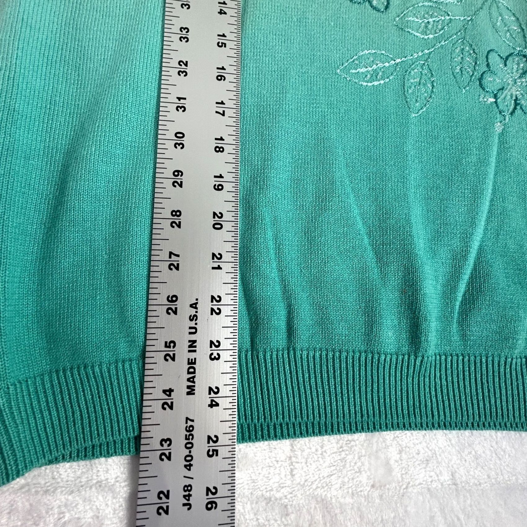 Vintage Alfred Dunner Womens Green Embroidered Knit Sweater Top Short Sleeve Ramie L Size L / US 10 / IT 46 - 6 Thumbnail