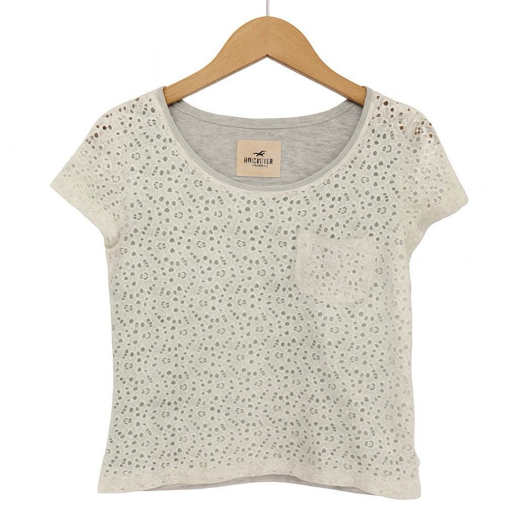 Hollister Hollister Women’s Crochet Front T-Shirt with Pocket SZ S Gra Size S / US 4 / IT 40 - 1 Thumbnail