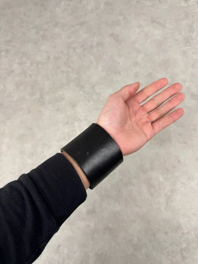 Dsquared2 2000s Dsquared2 Black Leather Armband Bracelet Size ONE SIZE - 2 Thumbnail