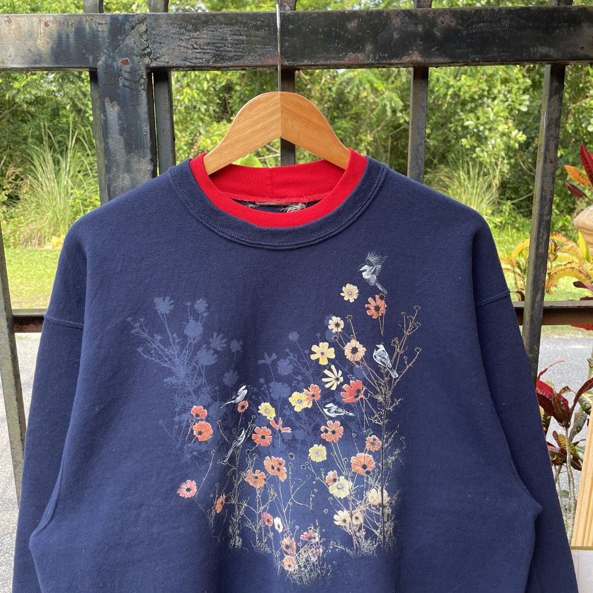 Other 🔥Vintage 90s Flower Cardinals Bird Sweatshirts Size US L / EU 52-54 / 3 - 4 Thumbnail