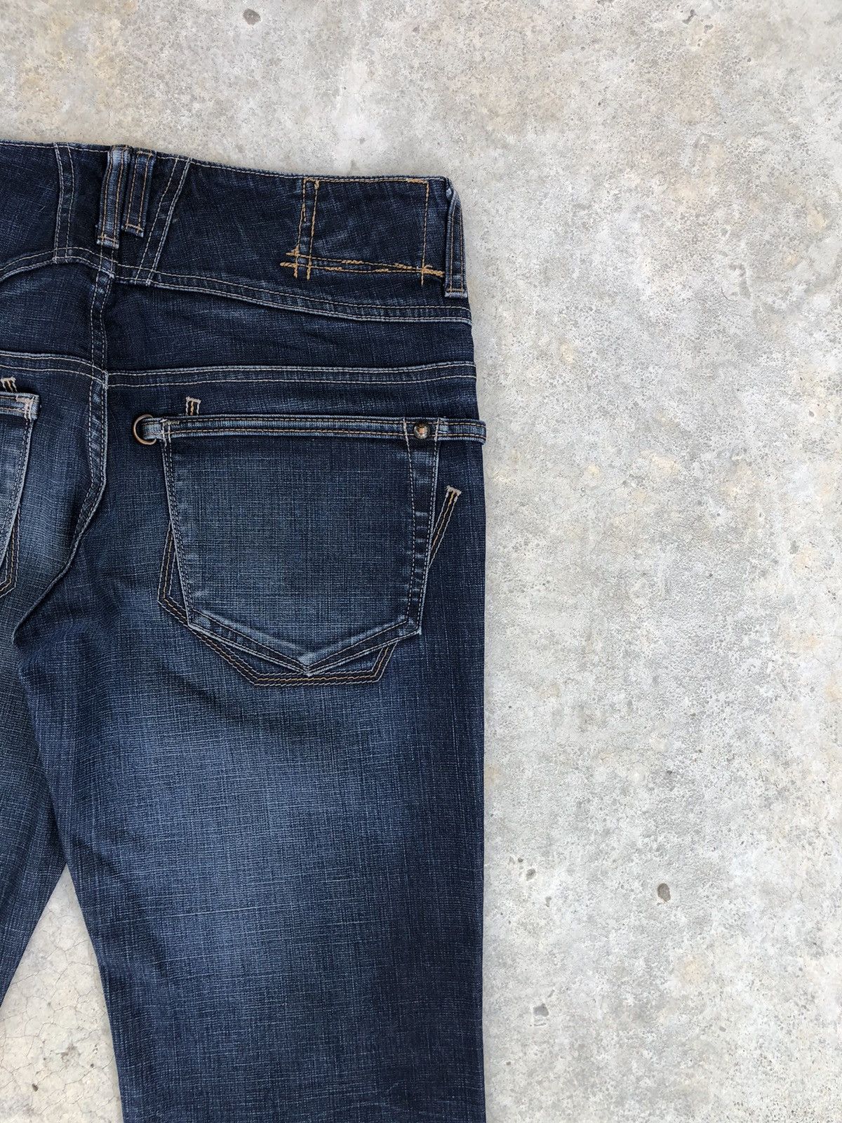 Marithe + Francois Girbaud Marithe Francois Girbaud Flared Jeans Distressed Jeans Size US 29 - 10 Thumbnail