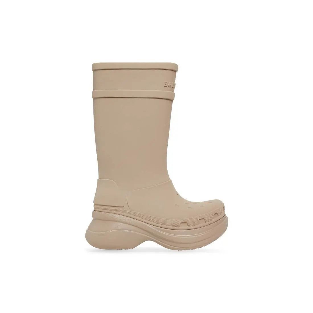 o1w1db10325 Crocs™ Boots in Beige