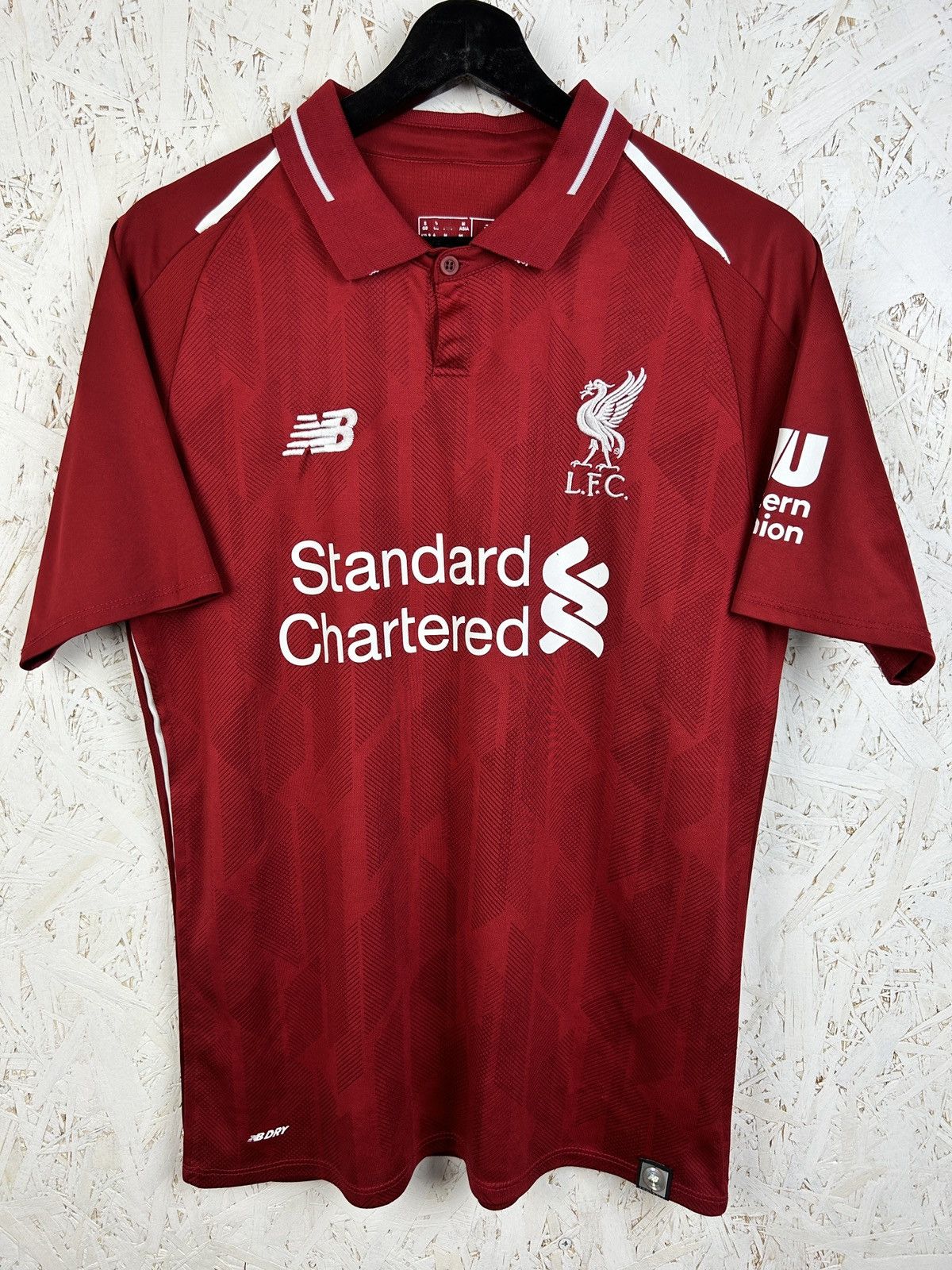 New Balance New Balance Liverpool FC 2018/19 Home #11 Salah Jersey Size US S / EU 44-46 / 1 - 4 Thumbnail