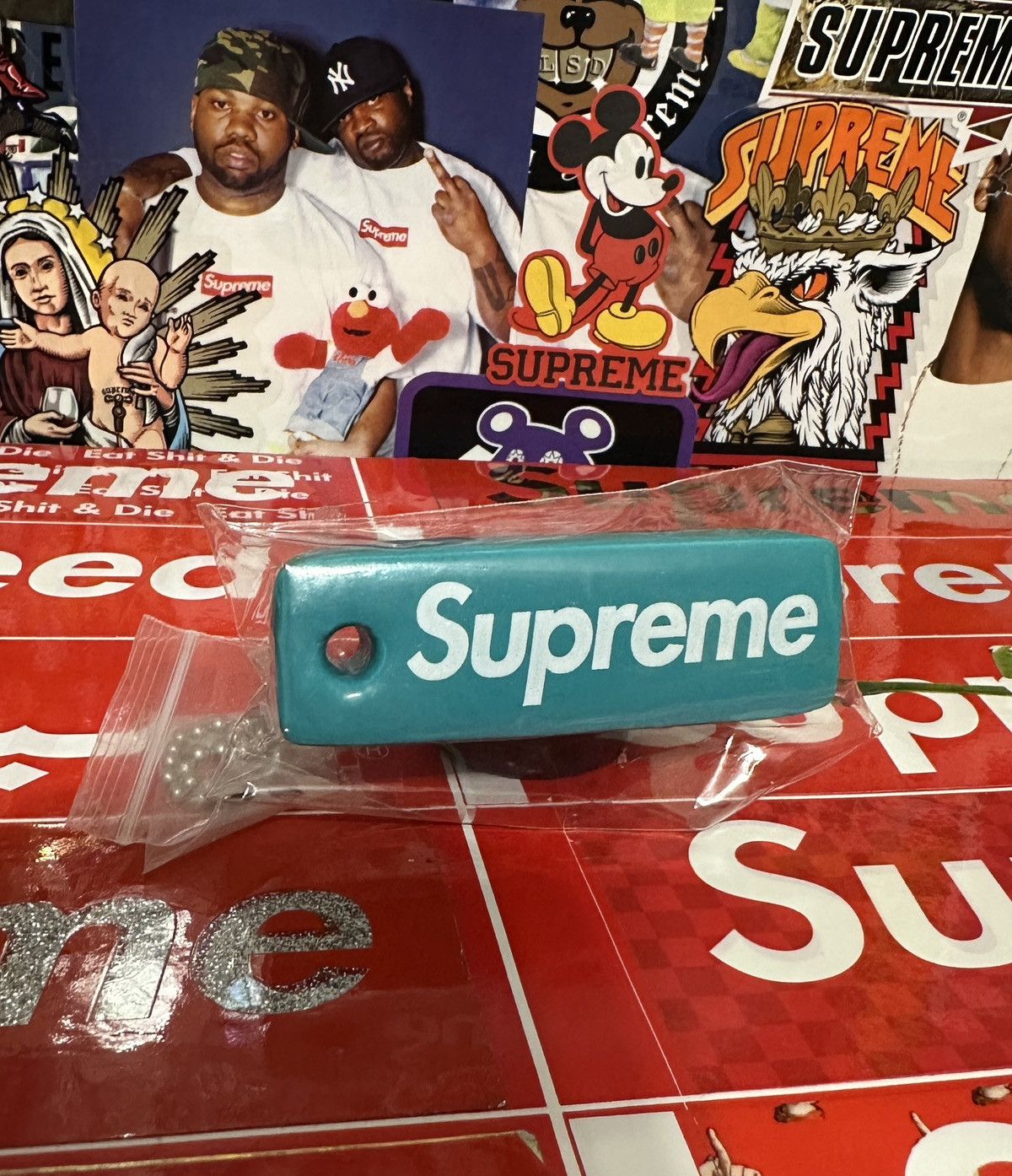 Supreme DS New SS07 Supreme Box Logo Floaty Puffy Keychain Teal RARE Size ONE SIZE - 3 Thumbnail