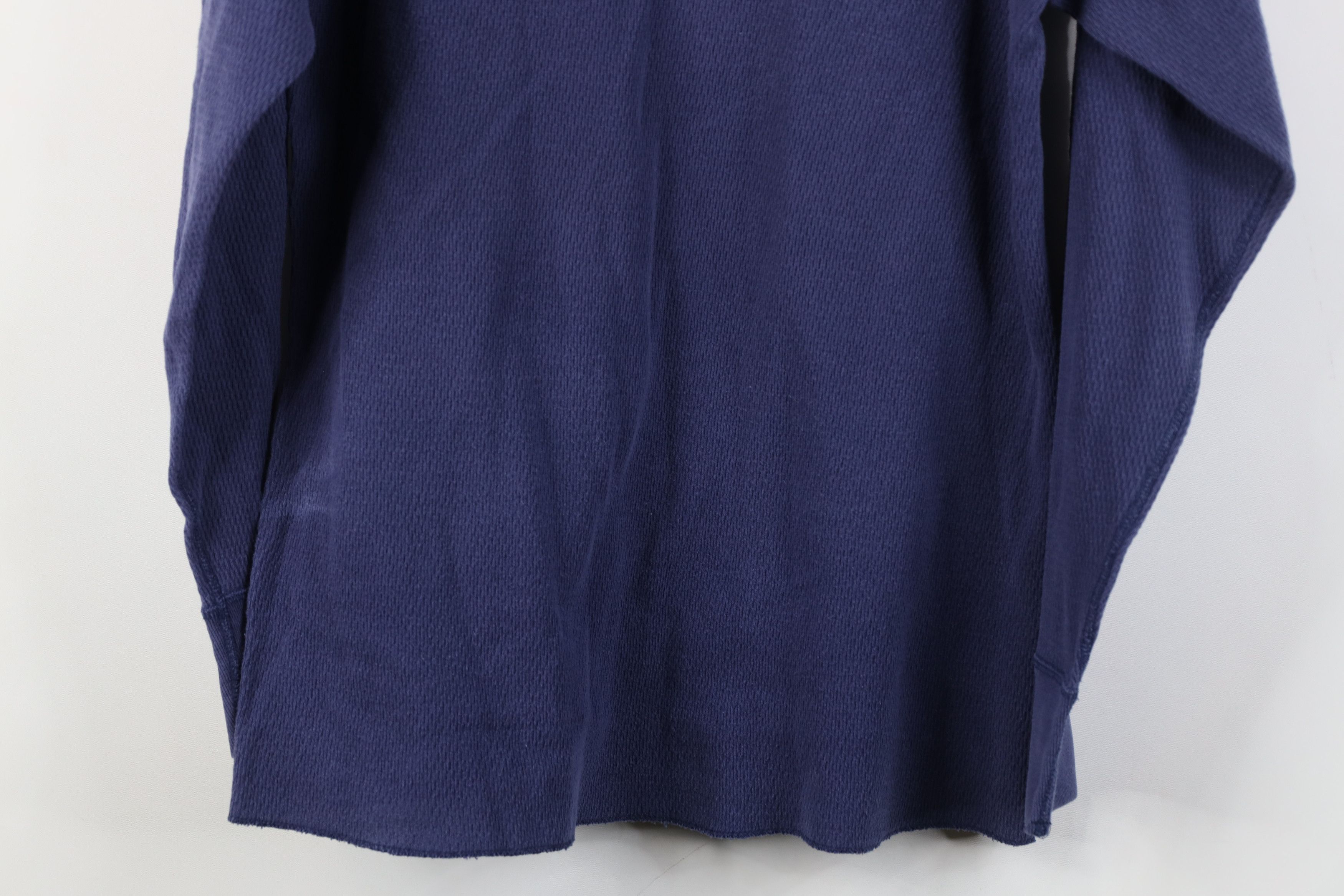 Vintage Vintage 70s Streetwear Waffle Knit Long Sleeve T-Shirt USA Size US L / EU 52-54 / 3 - 12 Thumbnail