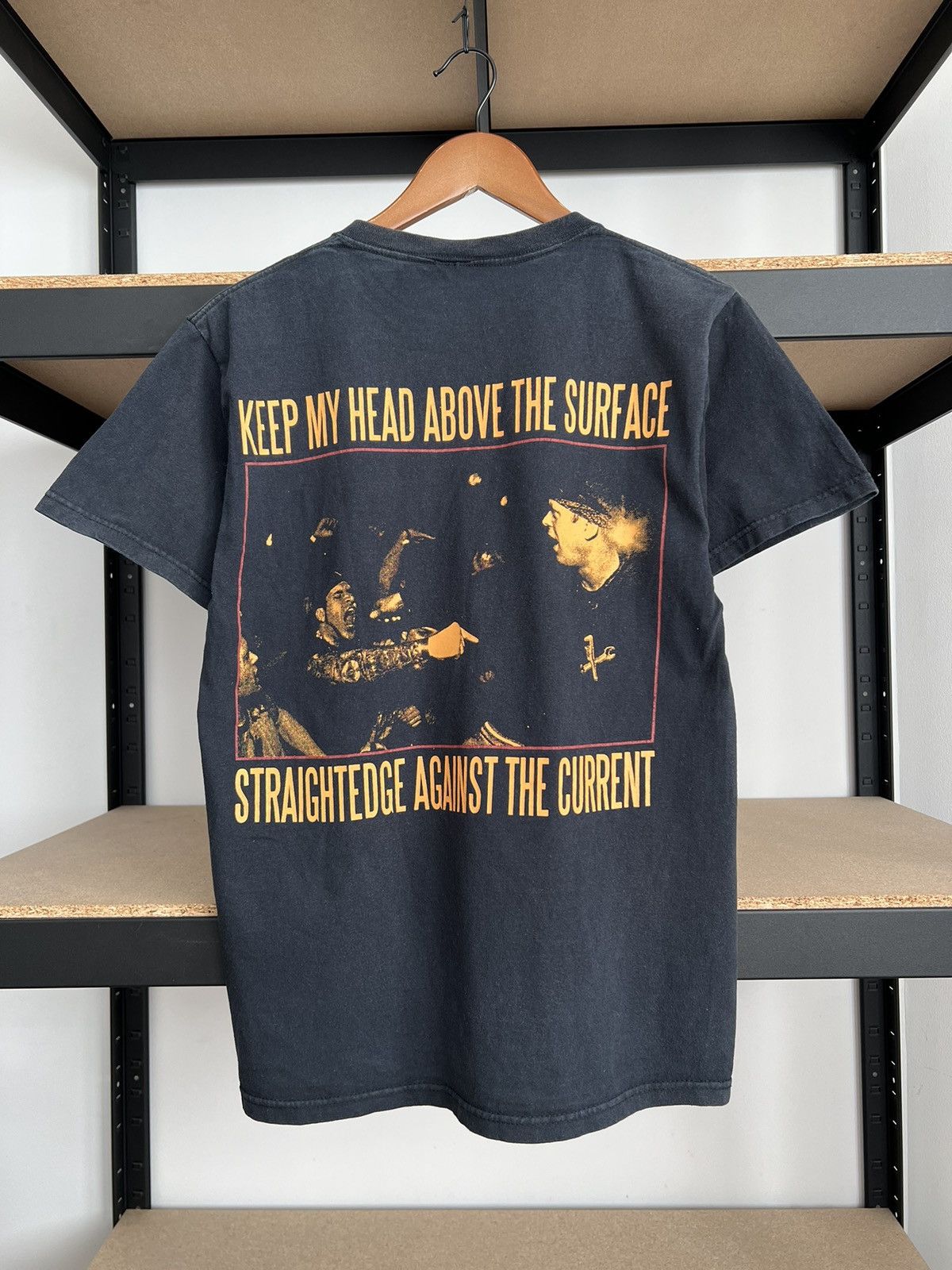 Band Tees Vintage 2000s Earth Crisis Keep My Head Above The Surface Size US M / EU 48-50 / 2 - 2 Thumbnail