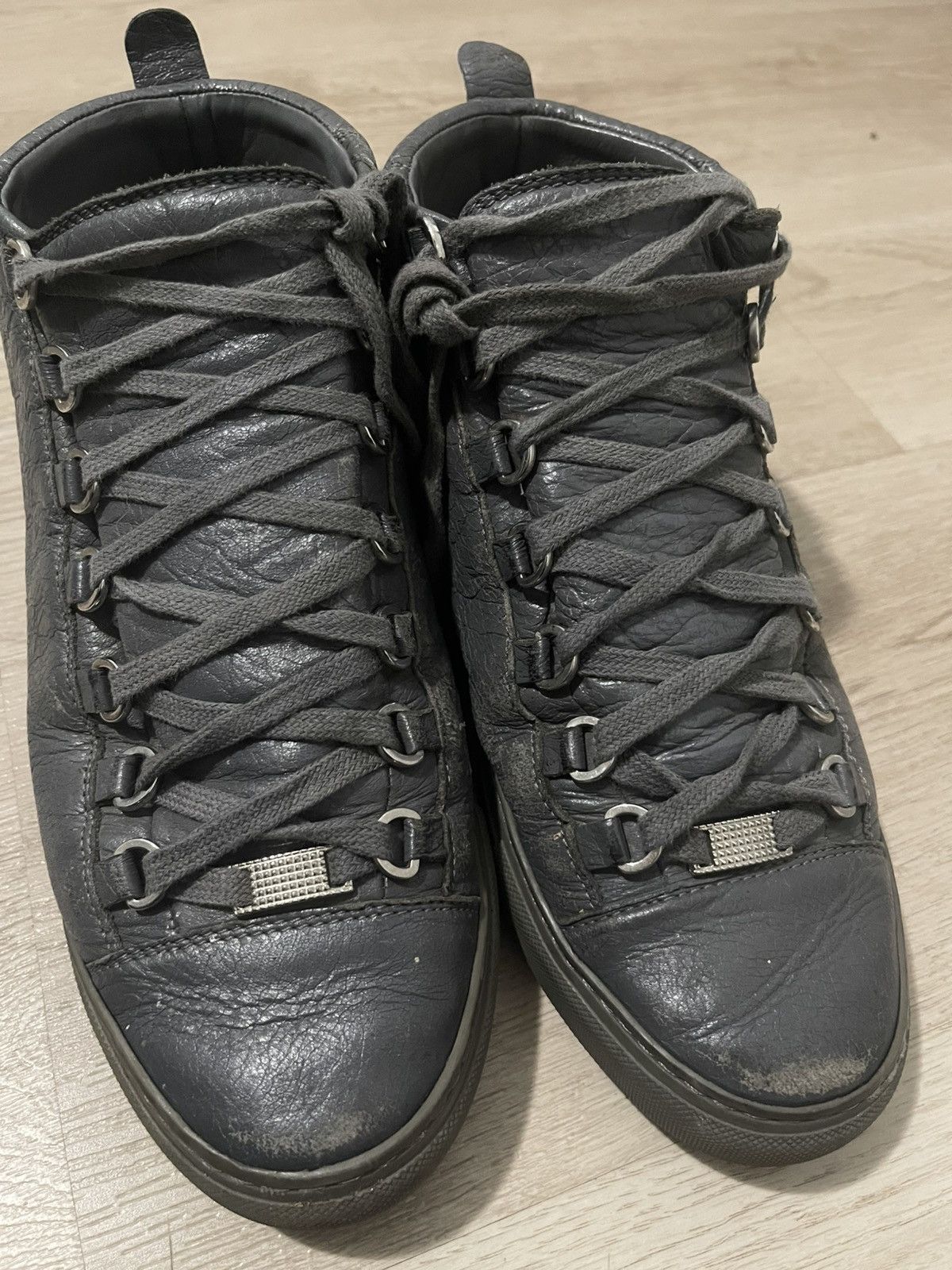 Balenciaga Balenciaga Arenas Mid top Sneakers Size US 6 / EU 39 - 1 Thumbnail