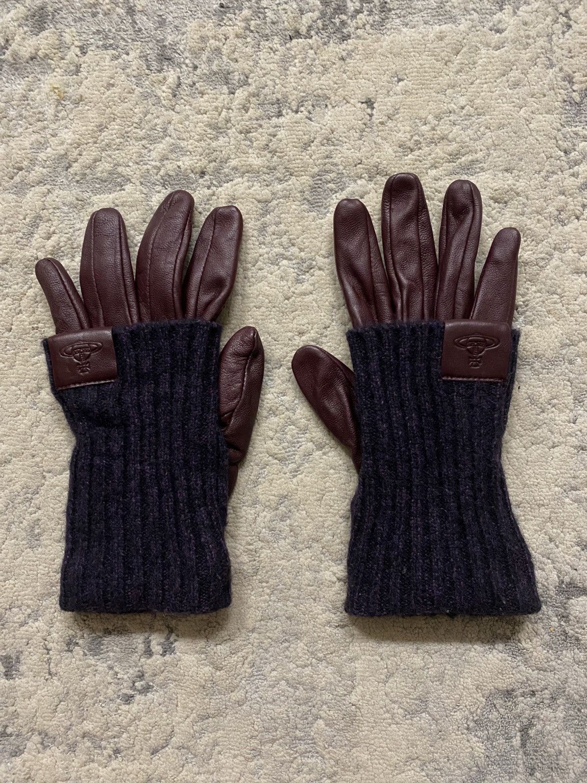 Vivienne Westwood Gloves | Grailed