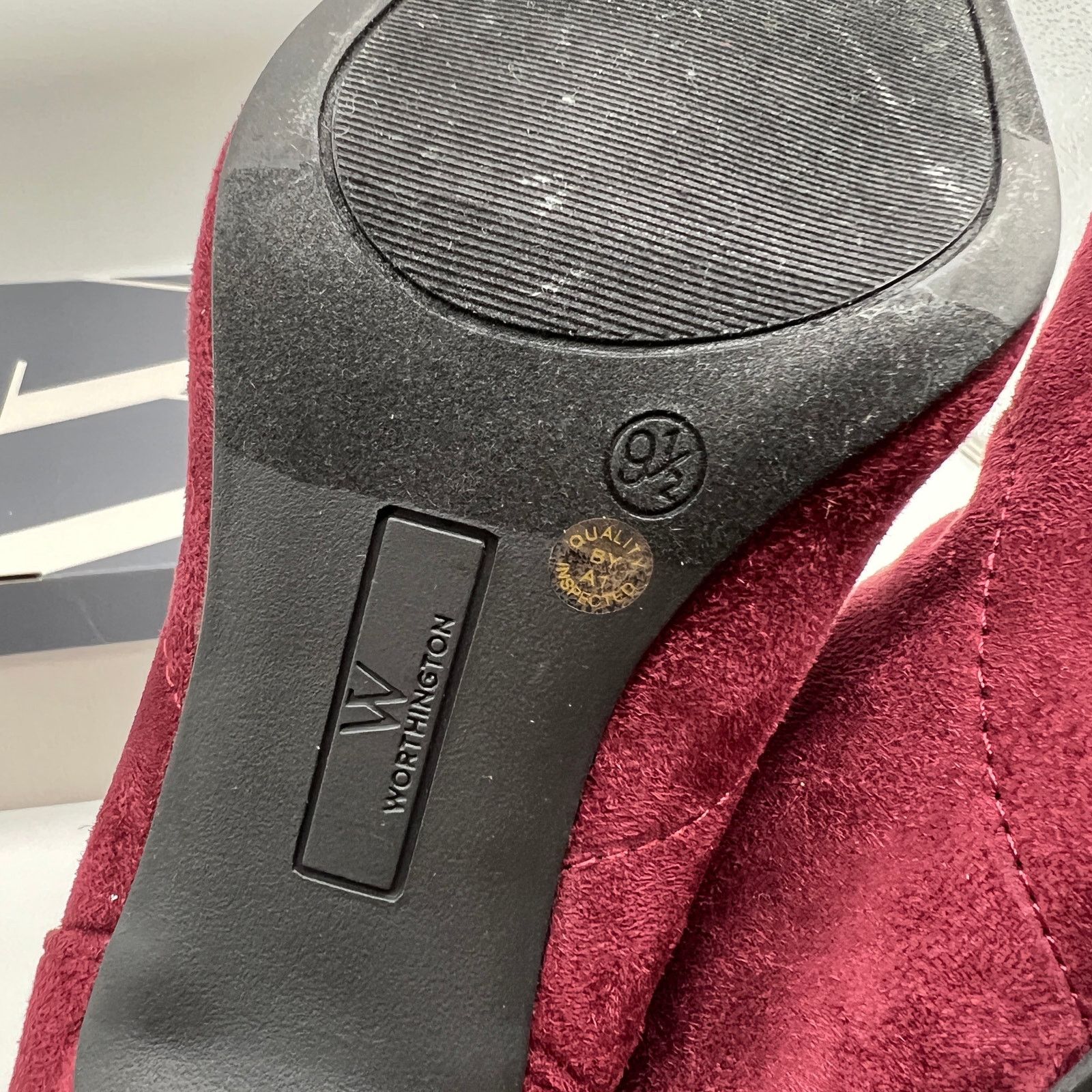 Other Worthington Elegant Oxblood Suede Ankle Boots Size 9.5M Size US 9.5 / IT 39.5 - 12 Thumbnail