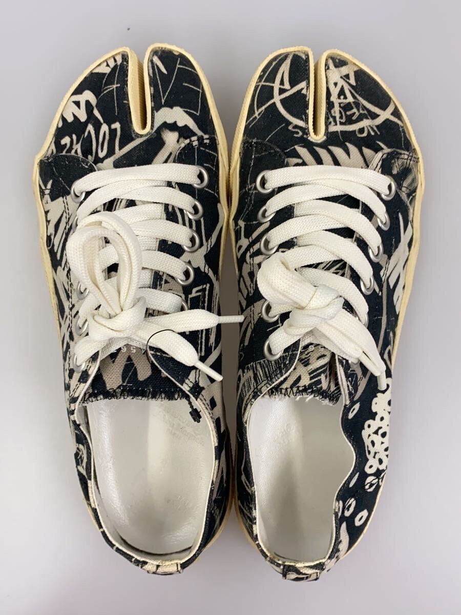 Maison Margiela Graffiti Tabi Sneakers Size US 7 / IT 37 - 3 Thumbnail