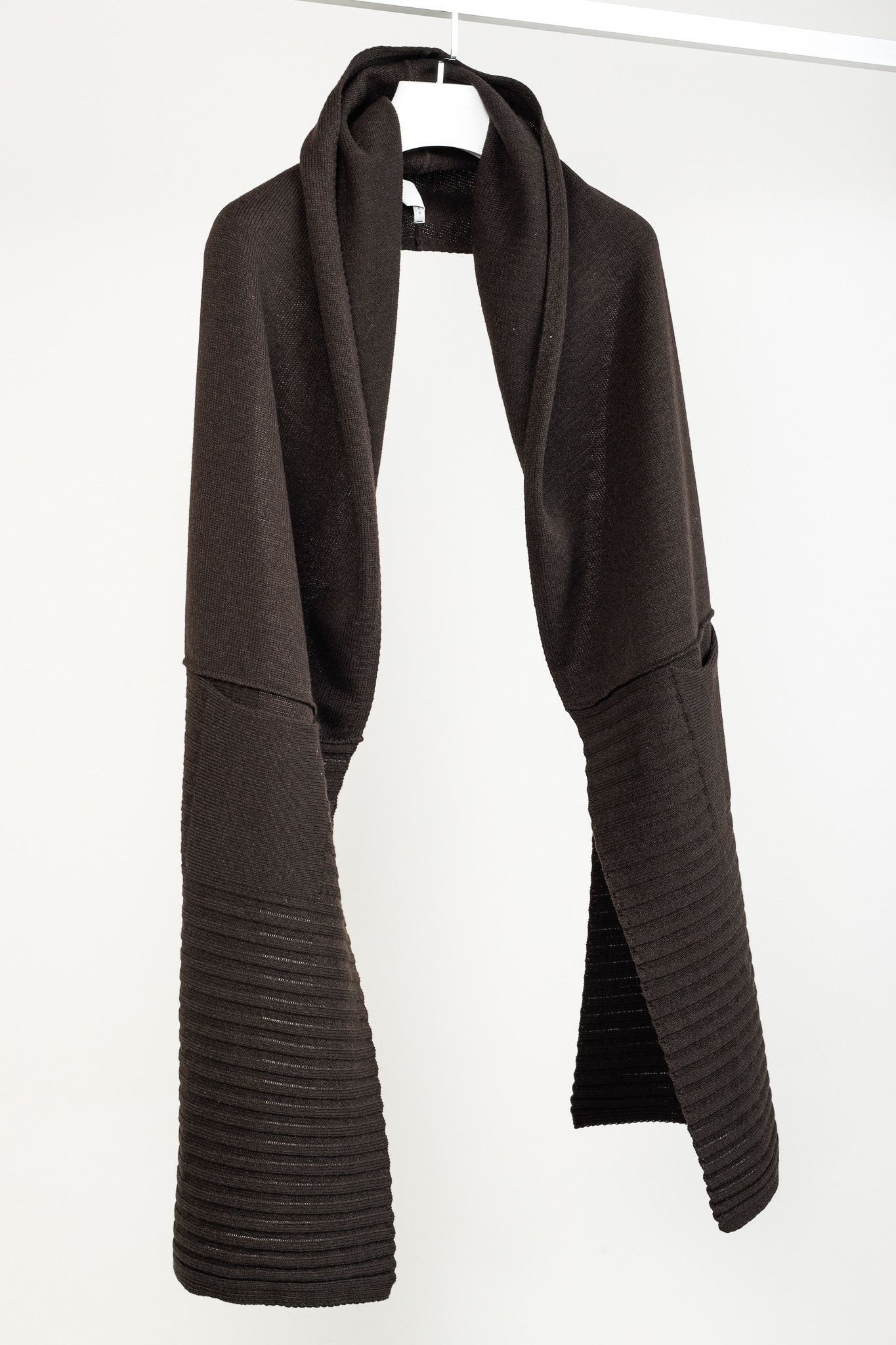 Sarah Pacini Sarah Pacini Brown Wool-Blend Ribbed-Knit Pocket Scarf Size ONE SIZE - 1 Thumbnail