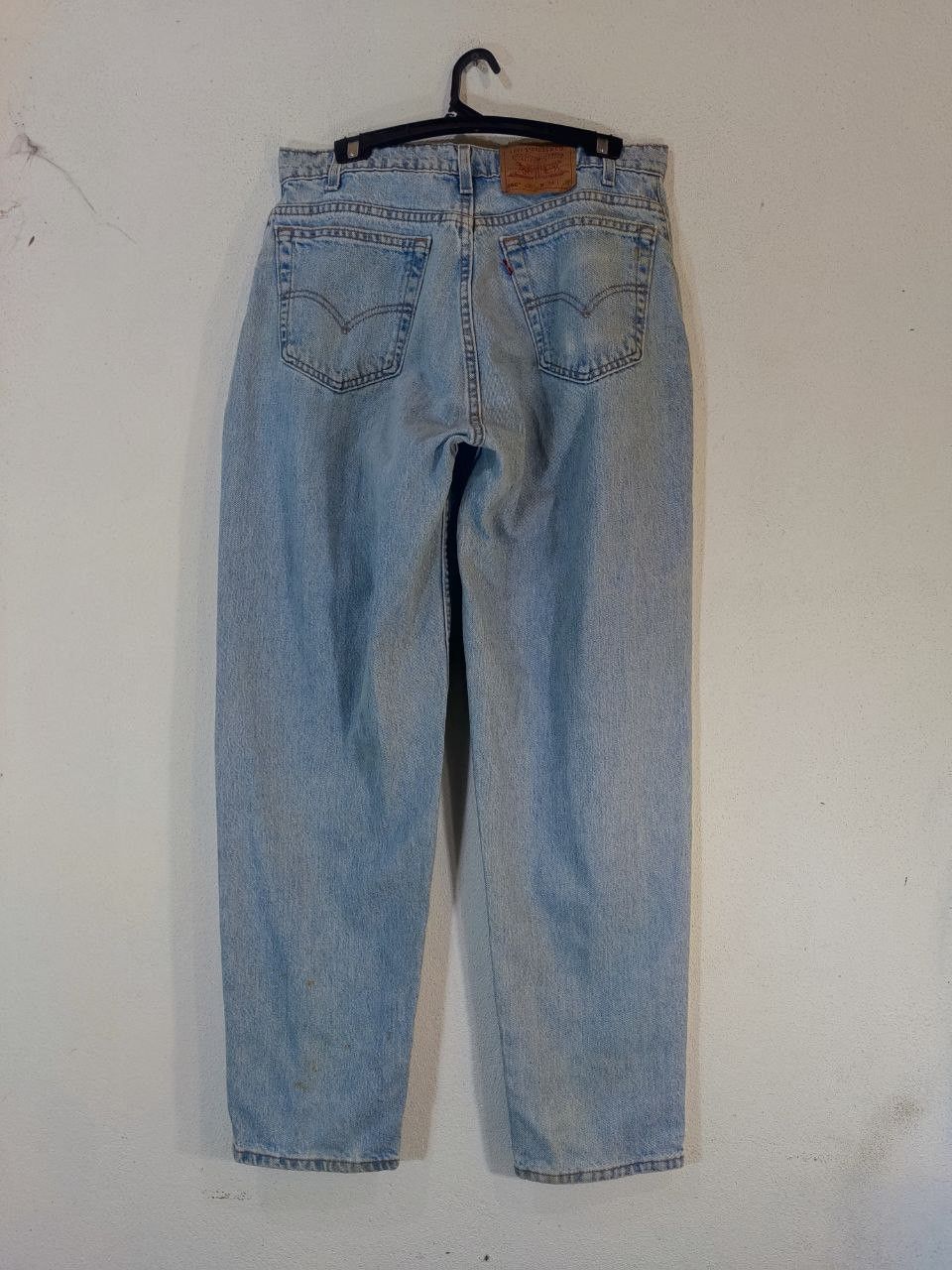 vintage levis 560 loose fit tapered leg denim nice design