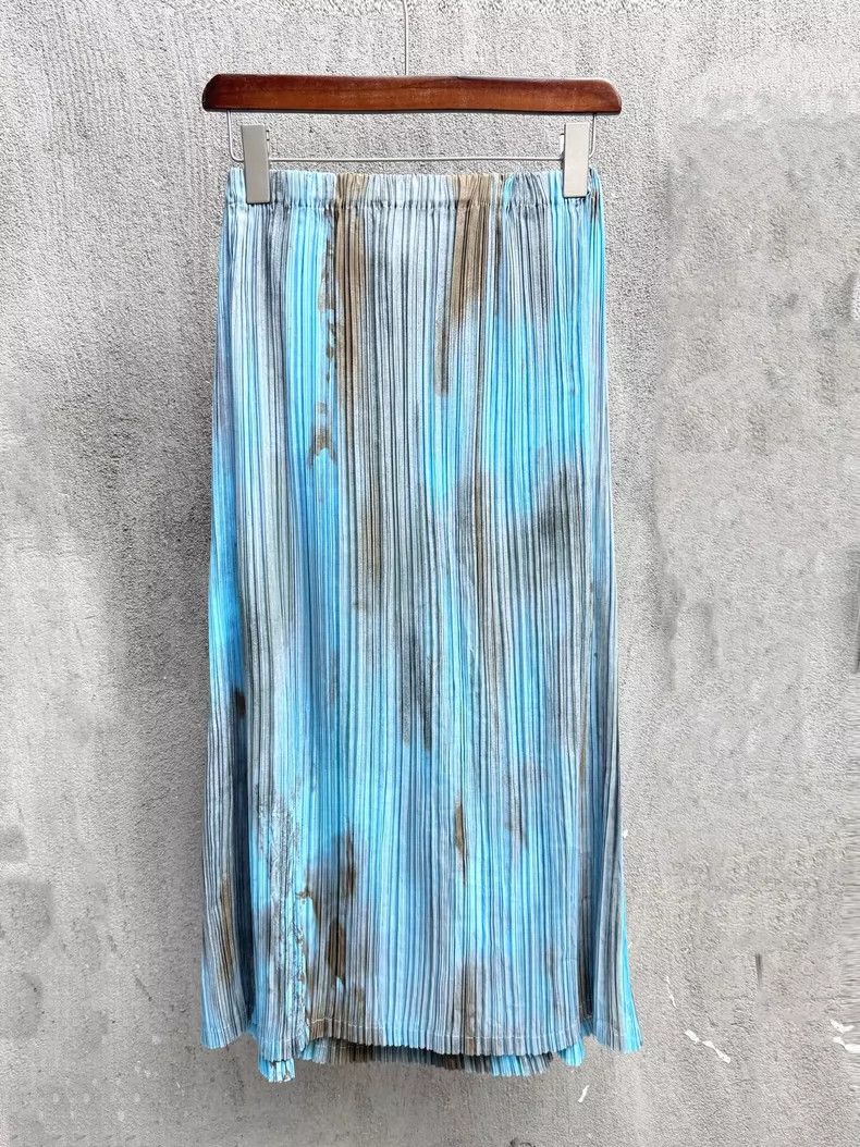 Issey Miyake Issey Miyake Pleated Asymmetrical Skirt - dmc Size US 30 / EU 46 - 1 Thumbnail