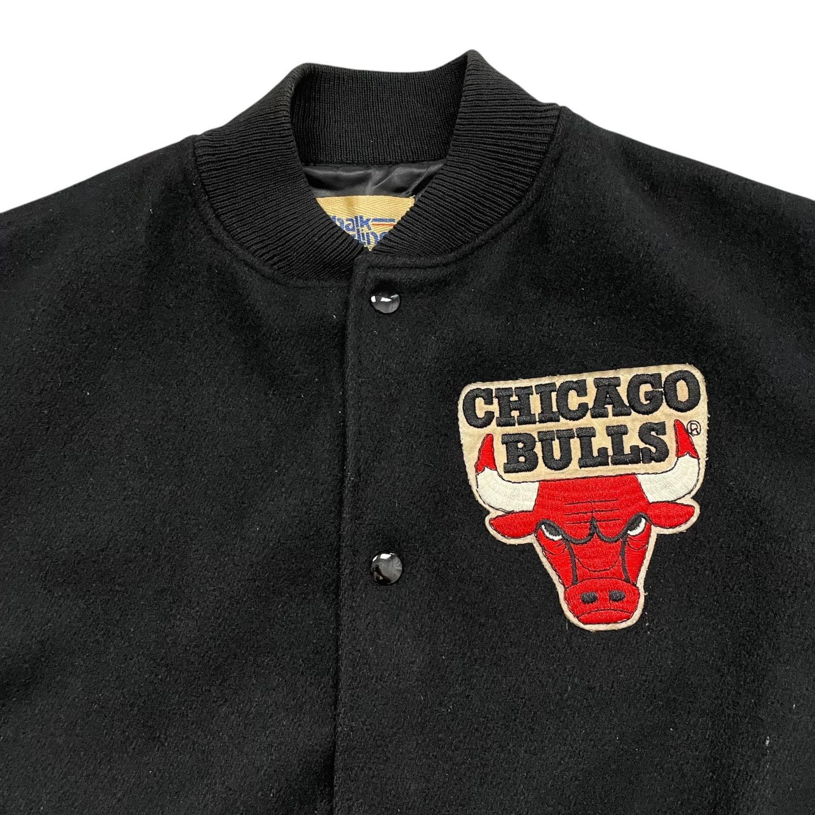 NBA VTG 90s CHICAGO BULLS CHALK LINE VARSITY JACKET WOOL BLACK L Size US L / EU 52-54 / 3 - 4 Thumbnail