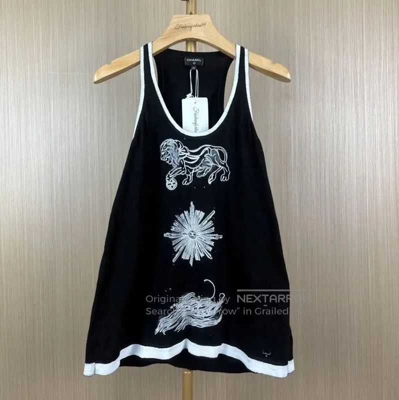 Chanel Chanel Black Cotton T-shirt with Unique Design . Size L / US 10 / IT 46 - 1 Thumbnail