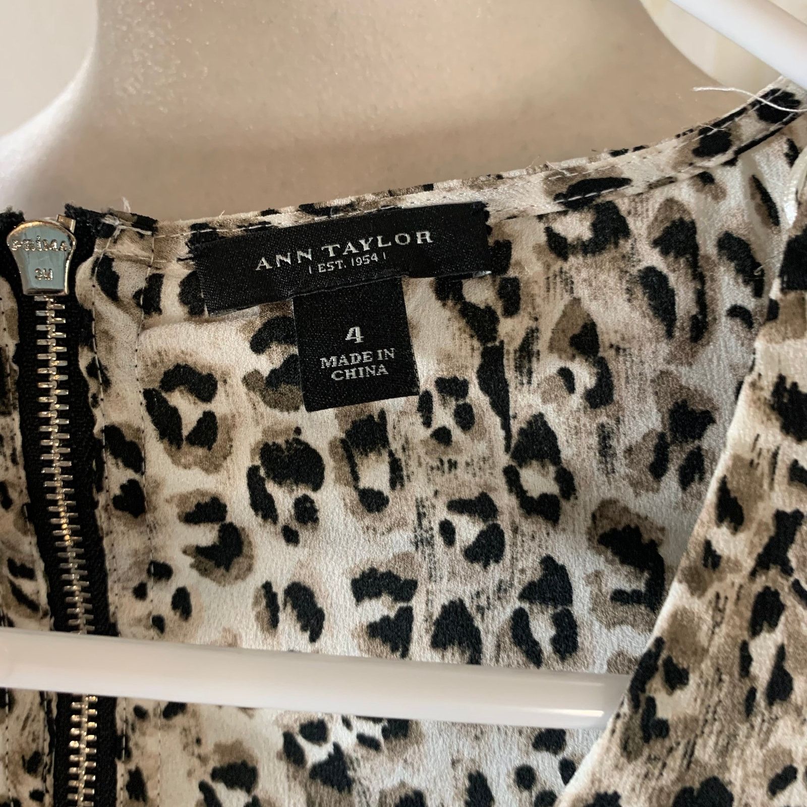 Ann Taylor Ann Taylor women’s Leopard top size 4 Size S / US 4 / IT 40 - 3 Thumbnail