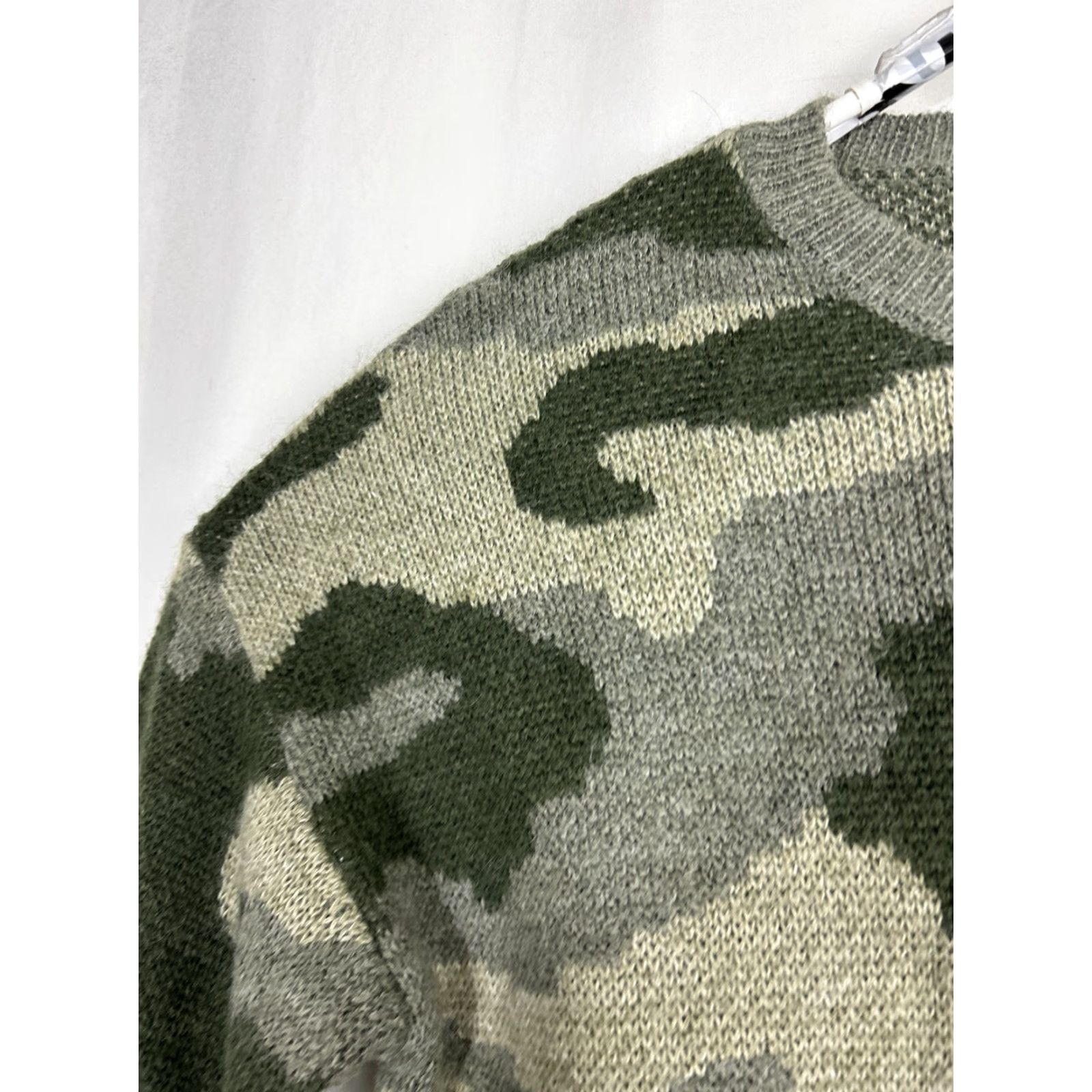 Lucky Brand Lucky Brand Green Camo Wool Blend Pullover Women's Small Sweater - Camouflage Knit, Round Neck, Casual, Regular Fit, Fall Winter Spring Size S / US 4 / IT 40 - 6 Thumbnail