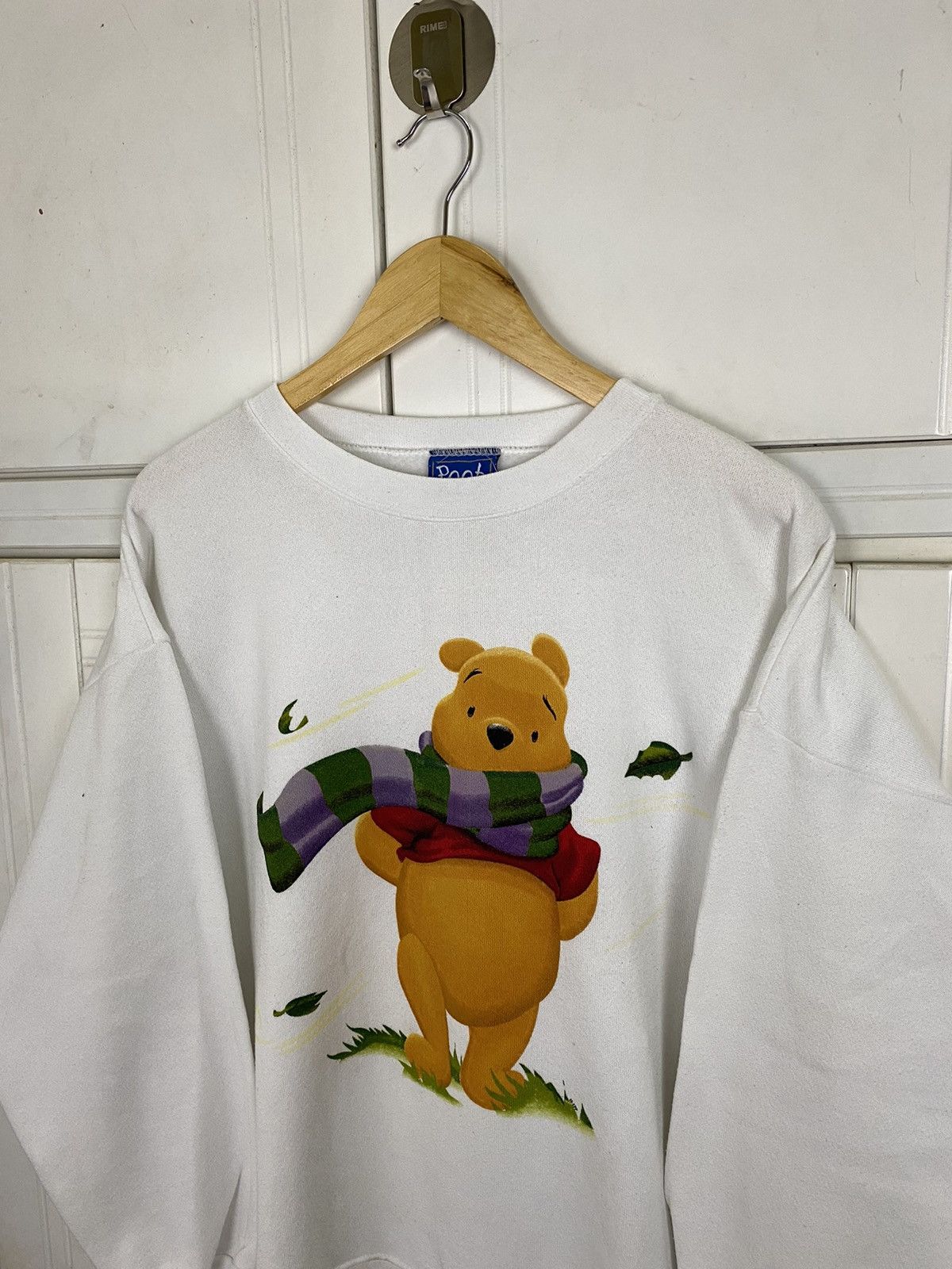 Disney Vintage Disney Pooh Crewneck Size US L / EU 52-54 / 3 - 2 Thumbnail