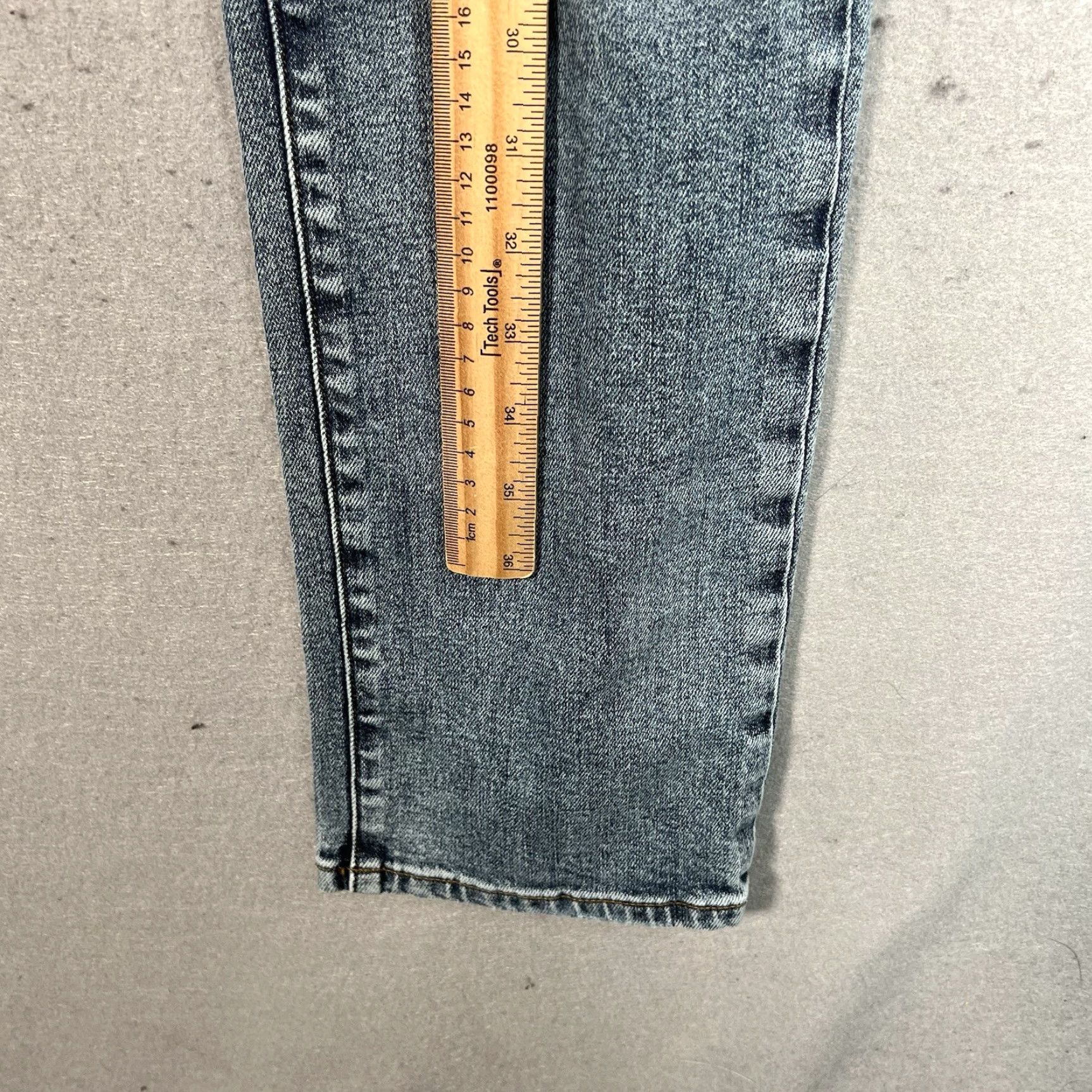 J Brand J Brand Jeans Womens Size 32 Blue Tapered Leg Medium Wash Denim Womens Size 24" / US 00 / IT 34 - 4 Thumbnail