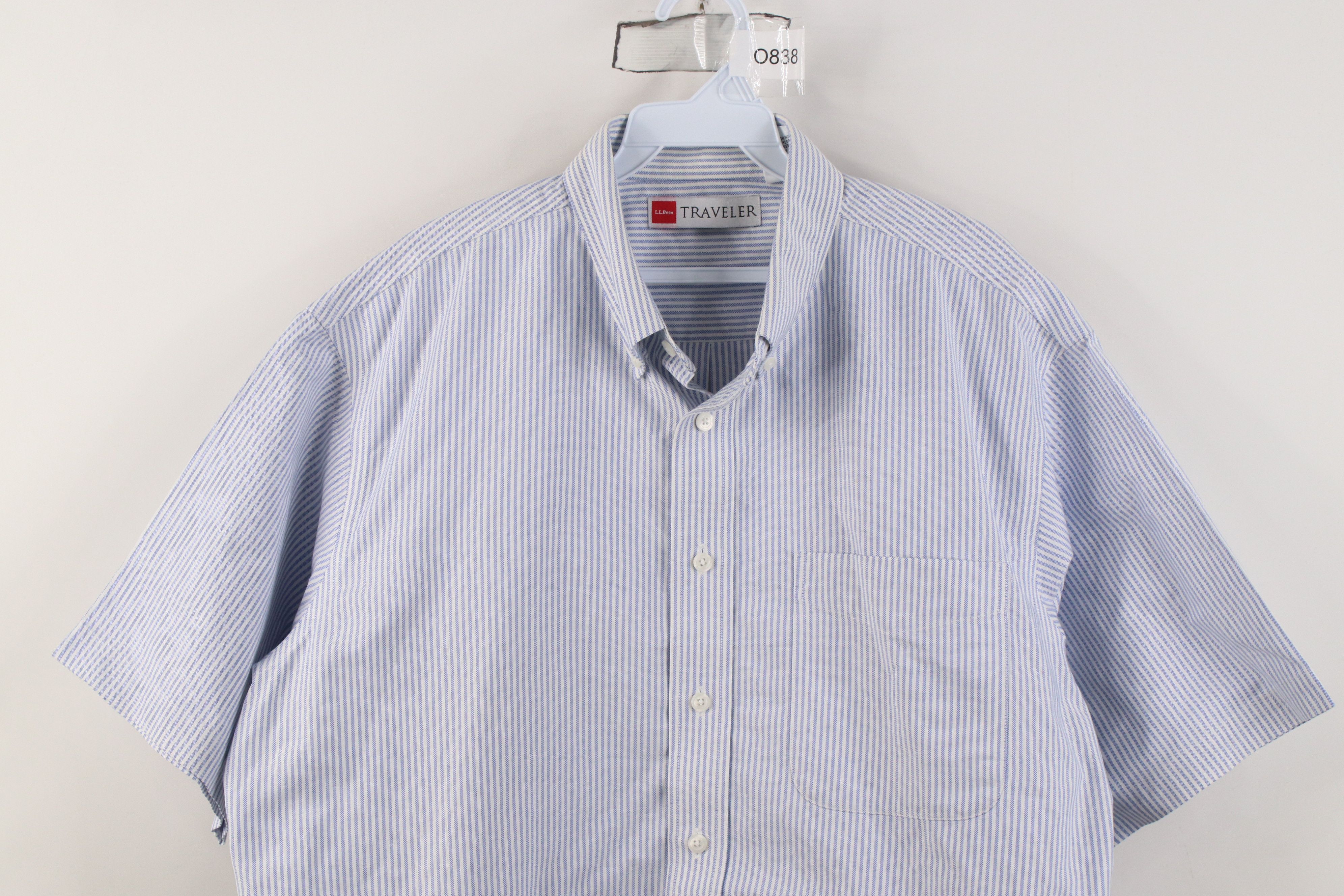 L.L. Bean Vintage LL Bean Traveler Short Sleeve Button Down Shirt Size US L / EU 52-54 / 3 - 2 Thumbnail