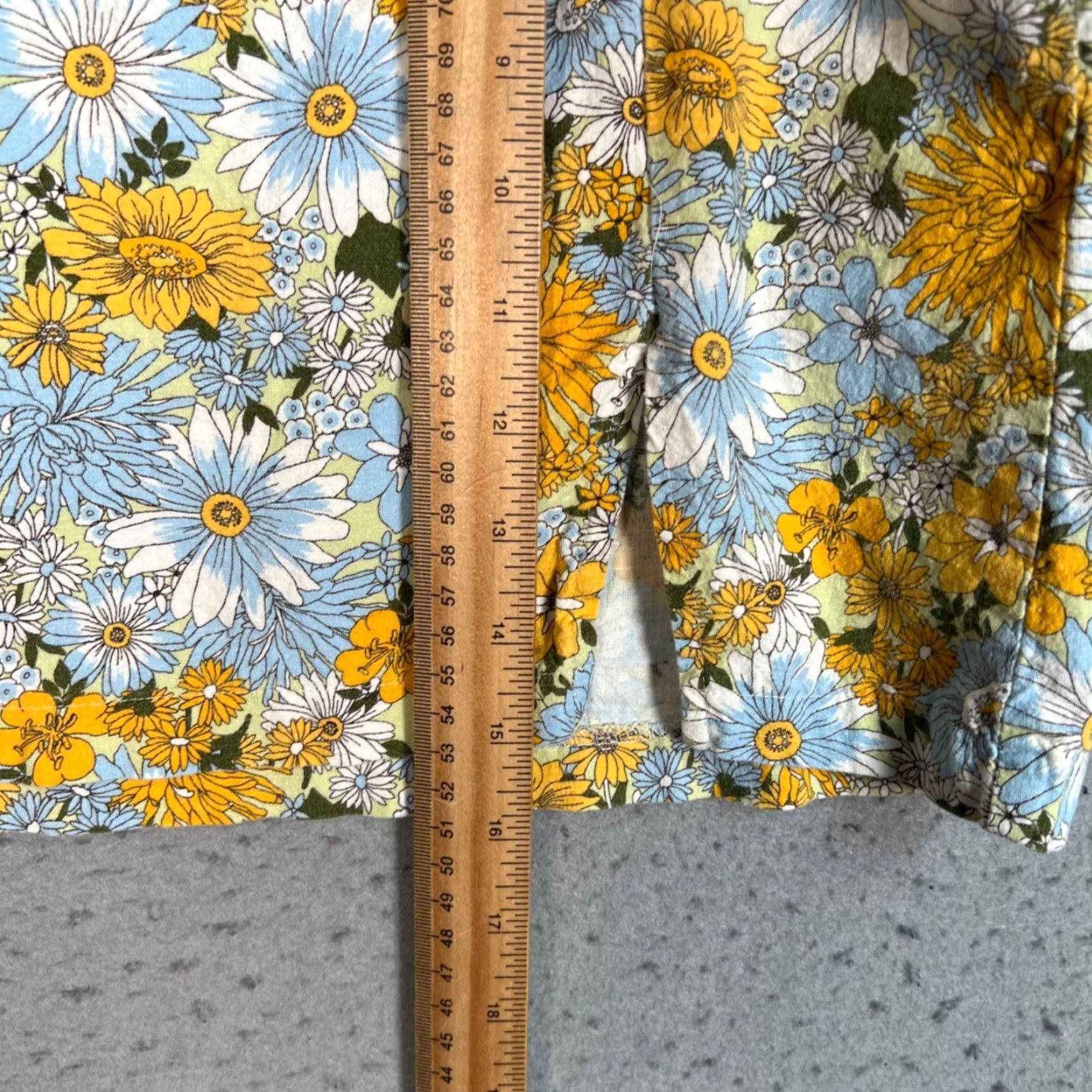 Urban Outfitters VINTAGE Urban Outfitters Womens Medium Floral Mini Skirt With Side Slit Size 32" / US 10 / IT 46 - 6 Thumbnail