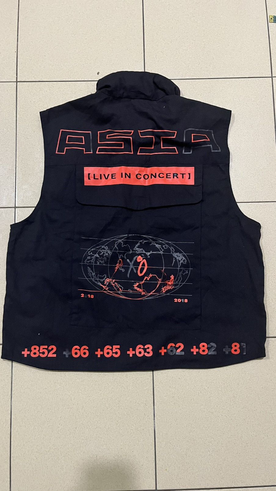 The Weeknd The Weeknd XO Tour Asia 2018 Size US M / EU 48-50 / 2 - 2 Thumbnail