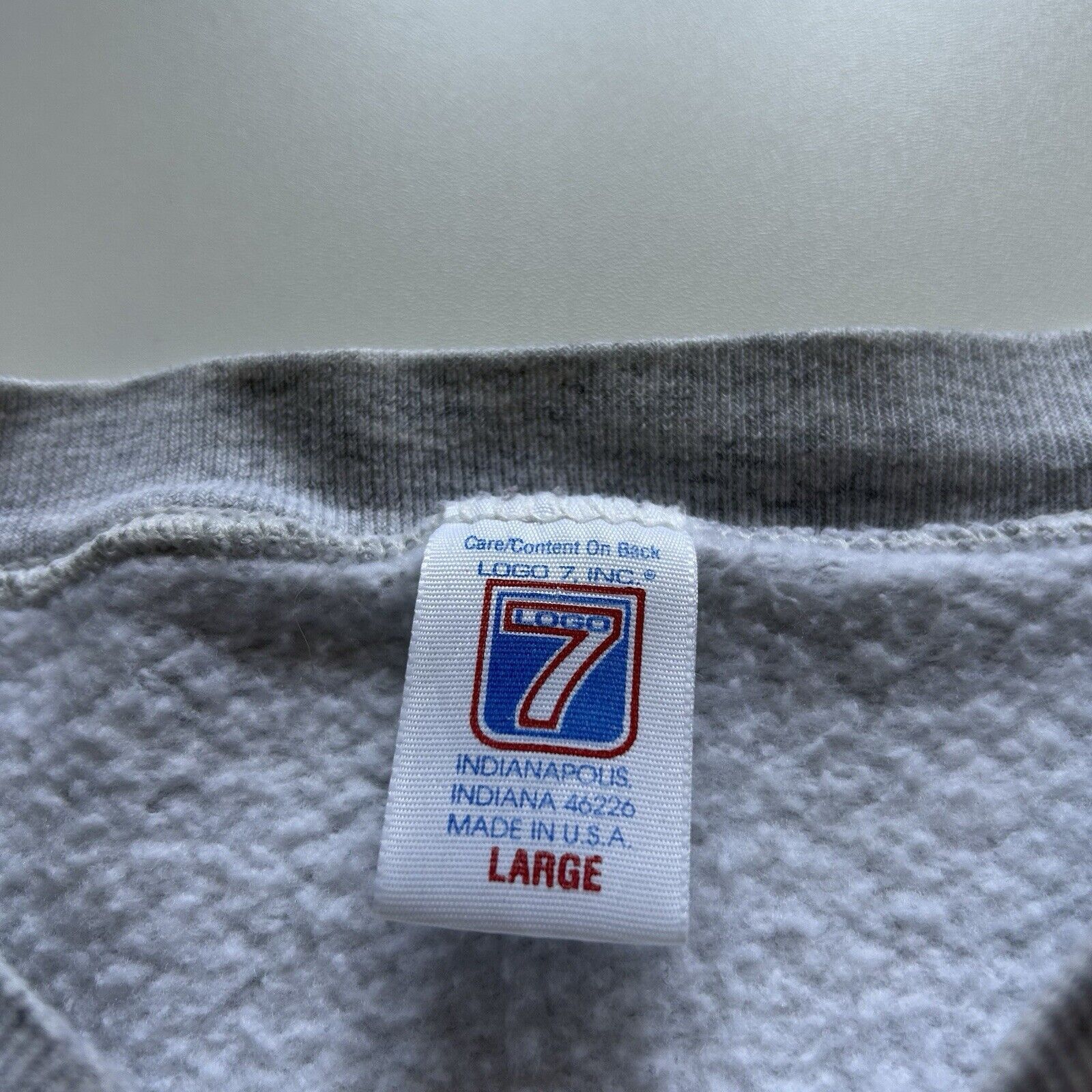 NFL × Vintage Vintage 90s New England Patriots NFL Graphic Crewneck Large Size US L / EU 52-54 / 3 - 3 Thumbnail